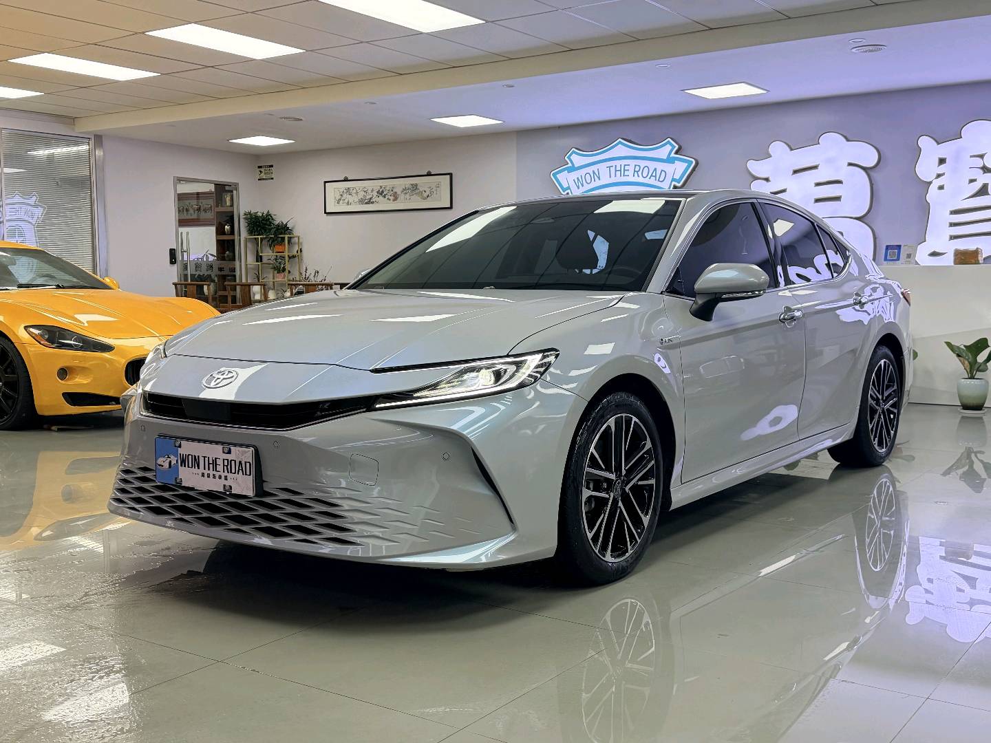 2024 Camry Hybrid 2.0HG CVT Premium Edition