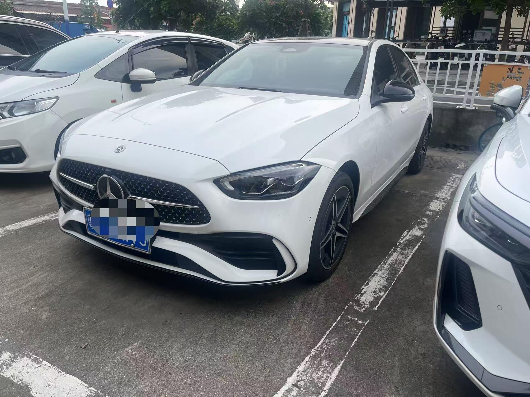 2025 Model C 260L