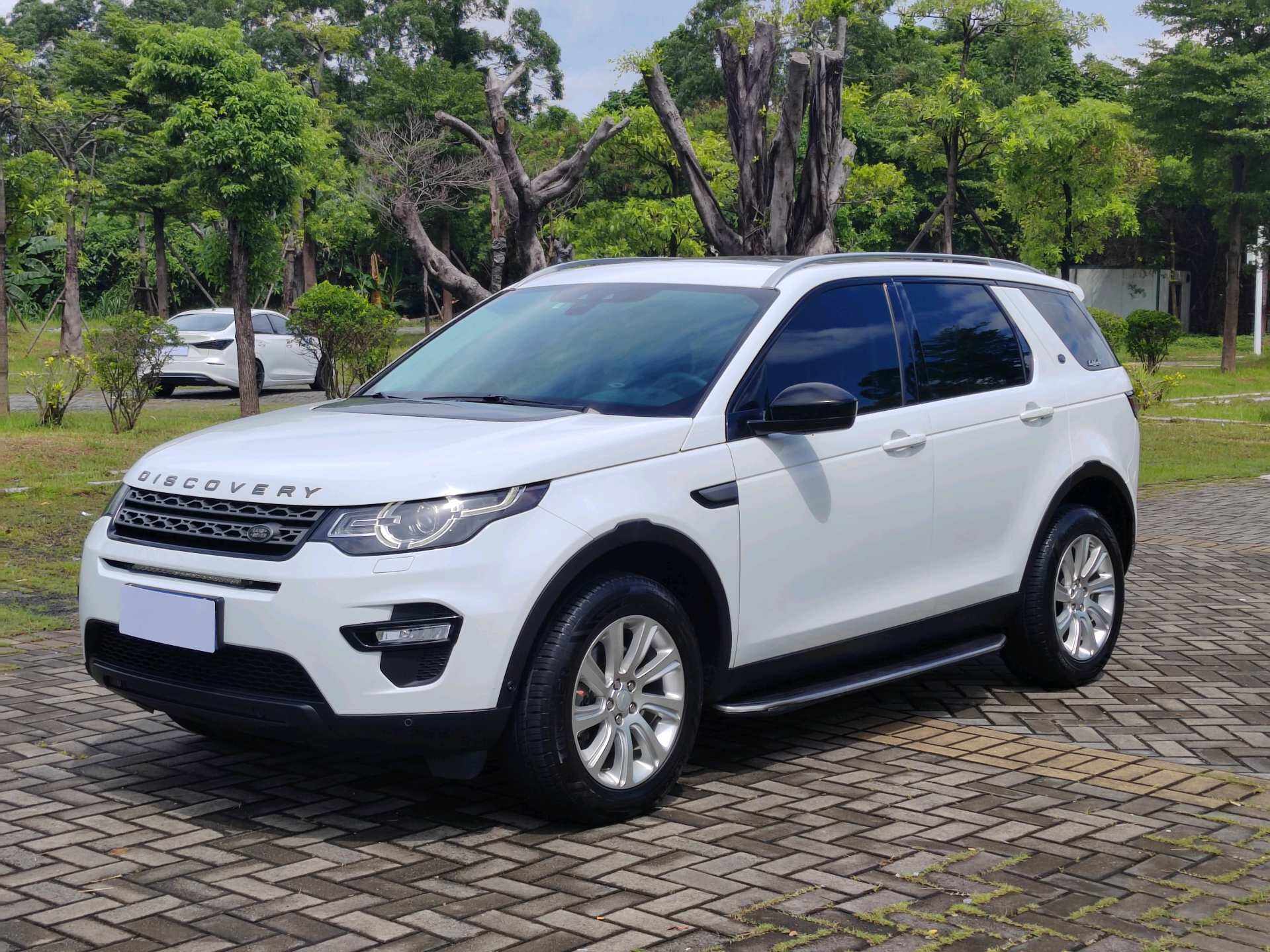 Discovery Sport 2.0T 240PS SE