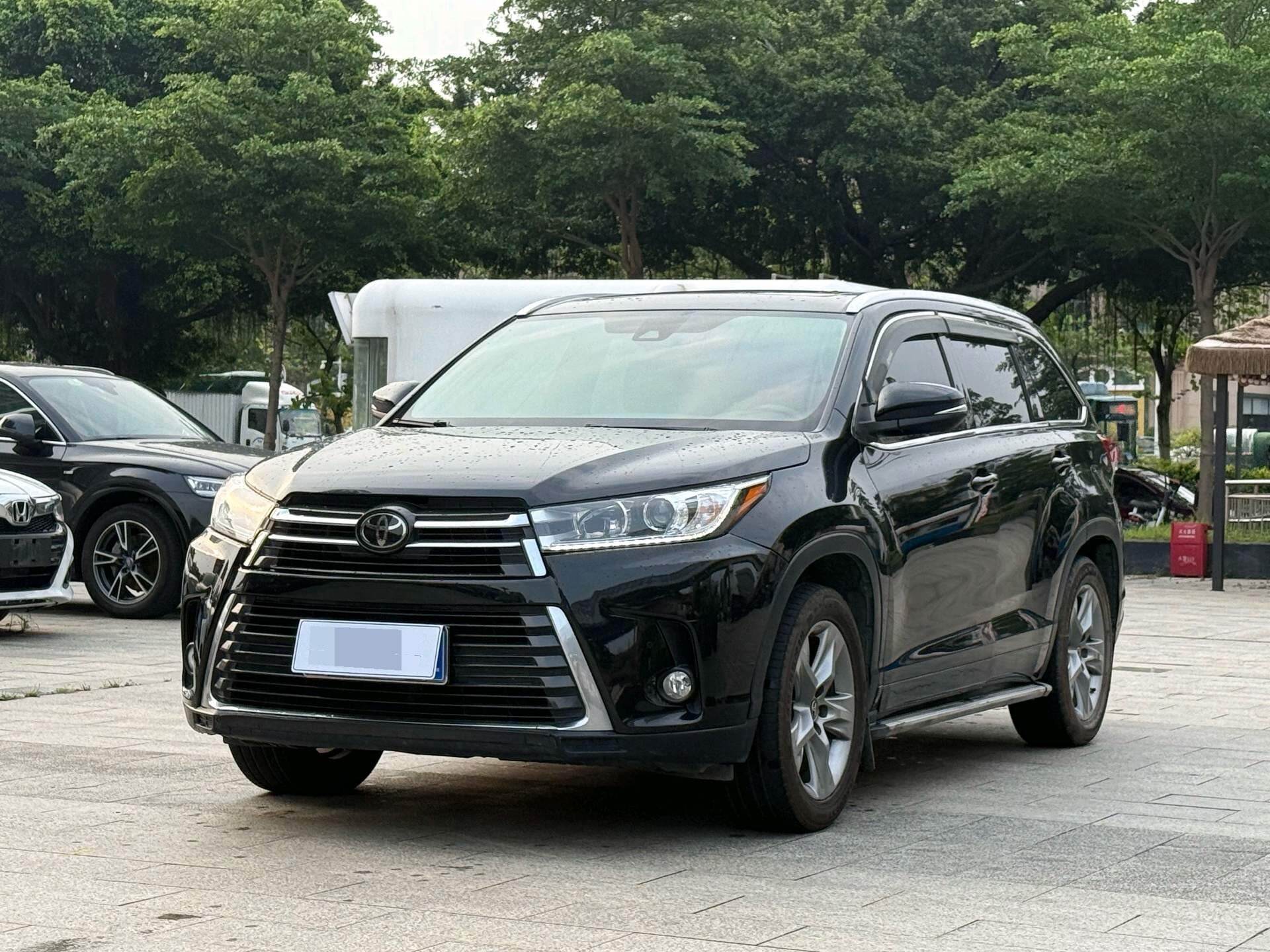 Highlander 2.0T 4WD尊贵 Edition 7-Seater