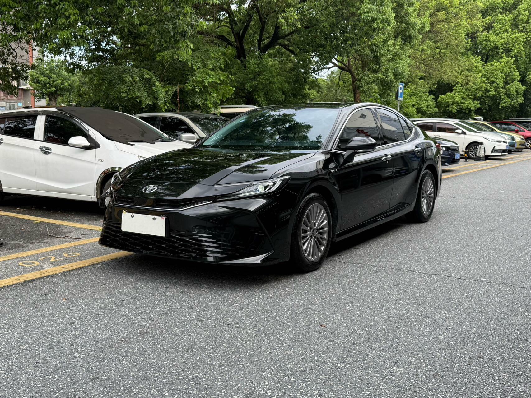 2024 Camry Hybrid 2.0HGVP CVT Luxury Edition