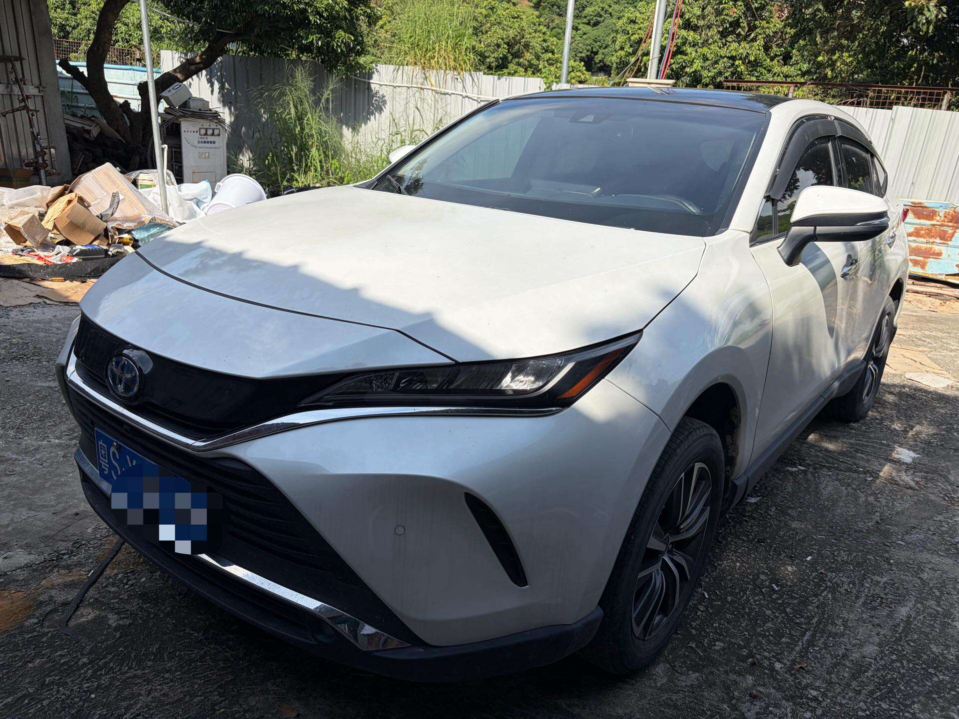 2023 Lingle Hybrid 2.5 CVT Two-Wheel Drive Luxury Edition