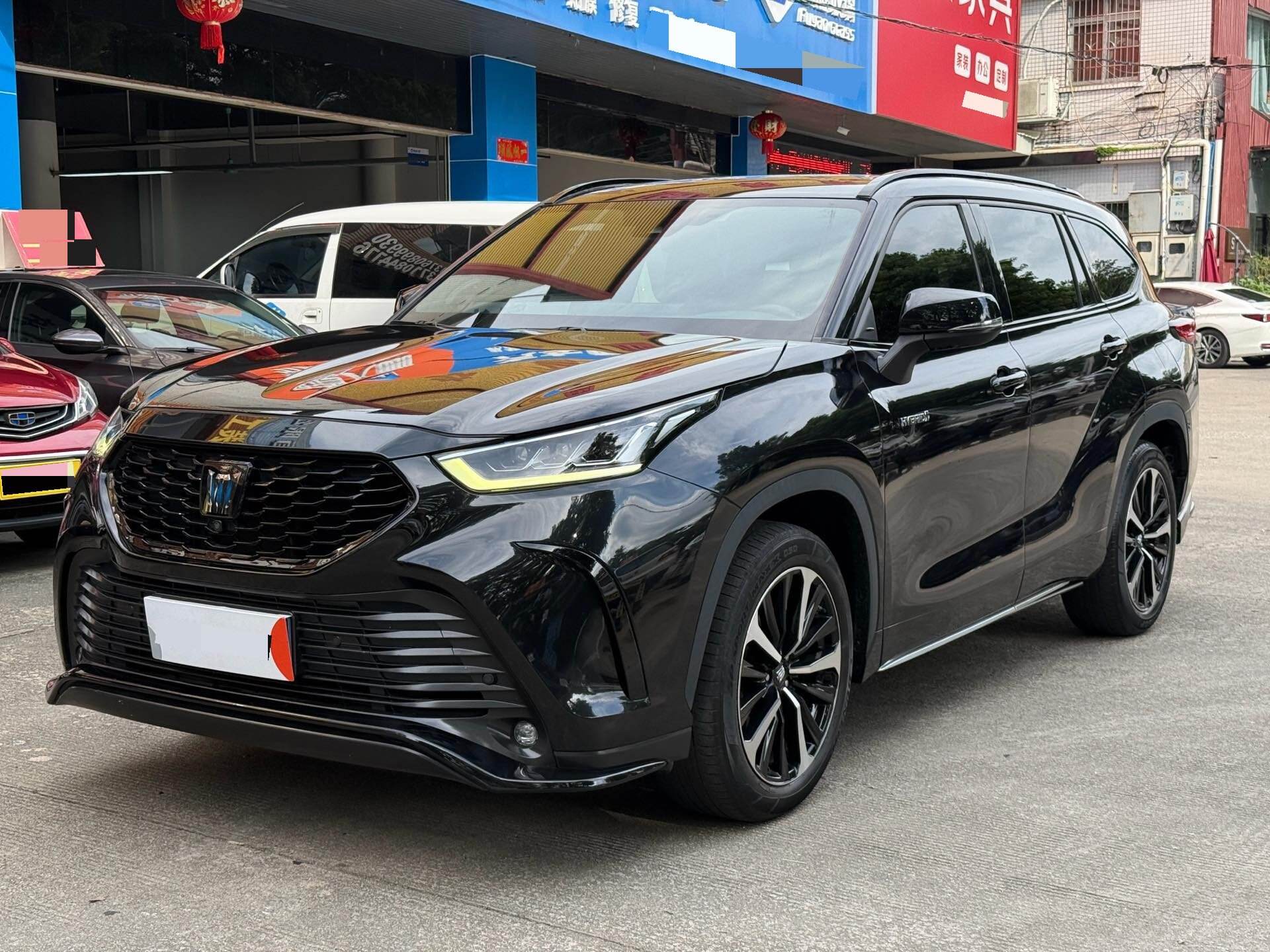 2021 Crown Luxus 2.5 CVT AWD Flagship Edition