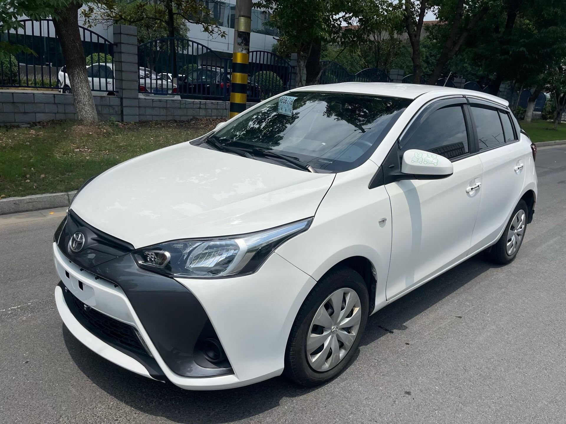 2016 Yaris L 1.5E CVT Dynamic Edition