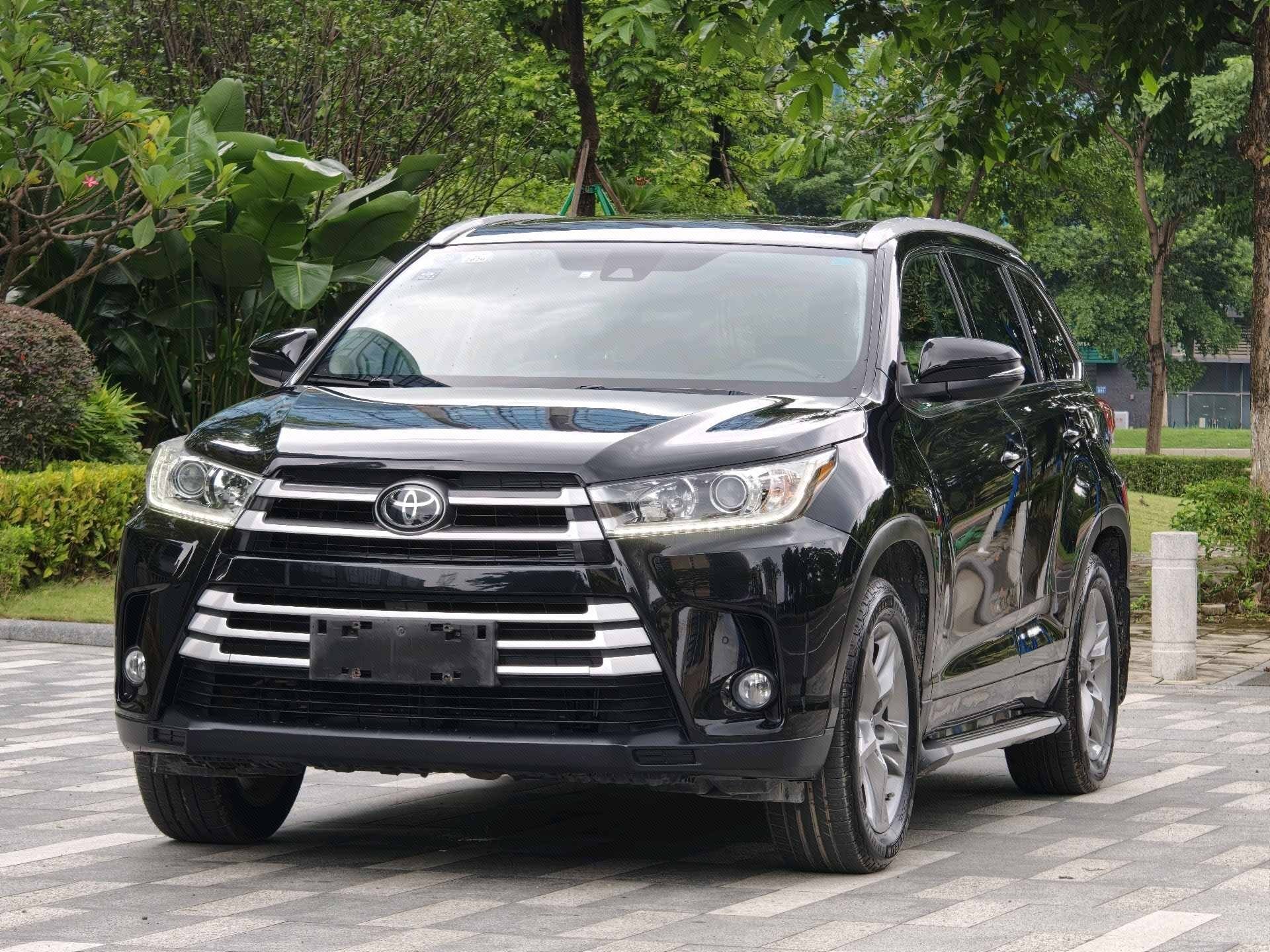 Highlander 2.0T 2WD Luxury Edition 7-Seater