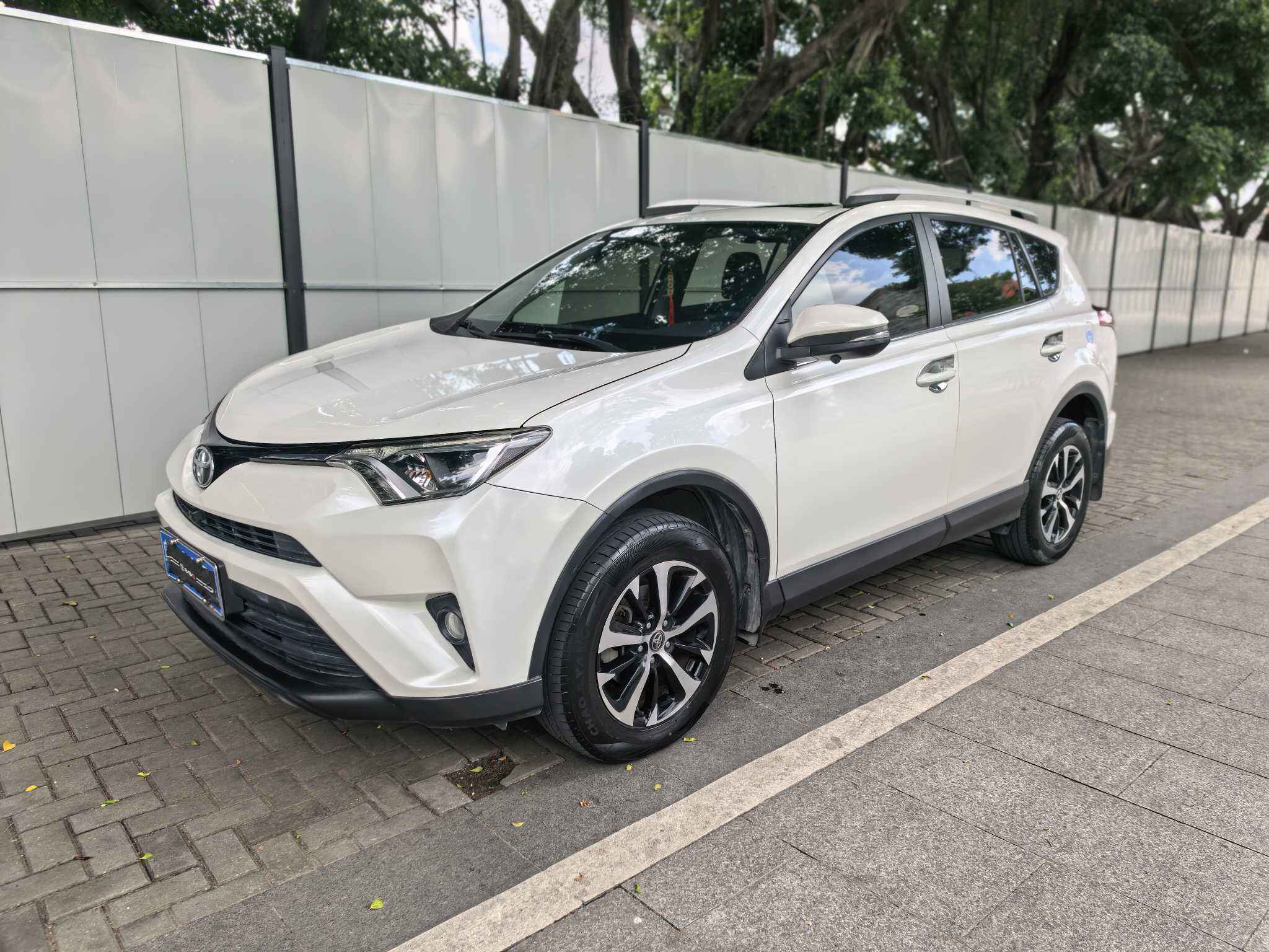 RAV4荣放 2.0 CVT 2WD先锋 Edition