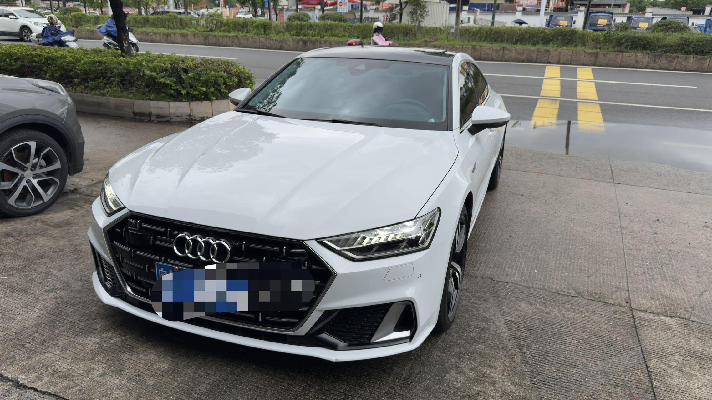 2024 A7L 2.0TFSI 45TFSI Quattro S-line Jianyuan Xing Liulingshuang