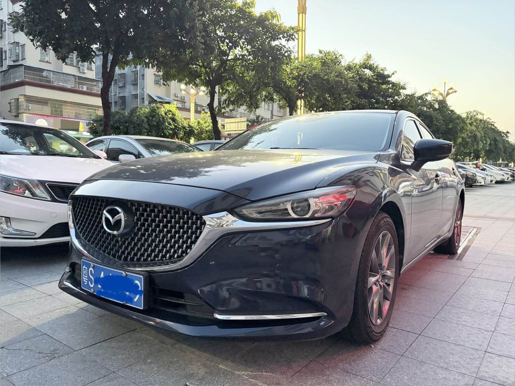 马自达6 阿特兹 2.0 Lan Tian Shangshi Ban