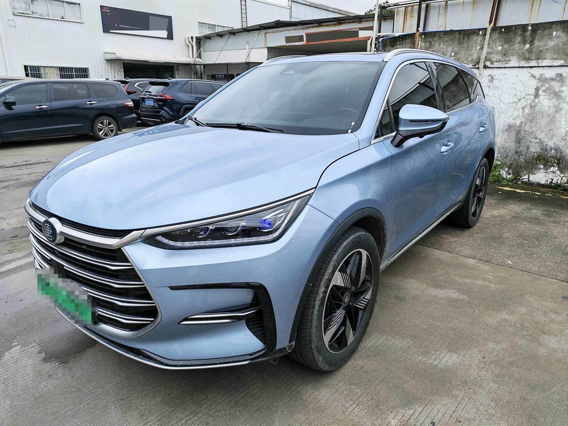 2023 Tang DM-i 1.5T CVT 112KM Champion Edition Luxury