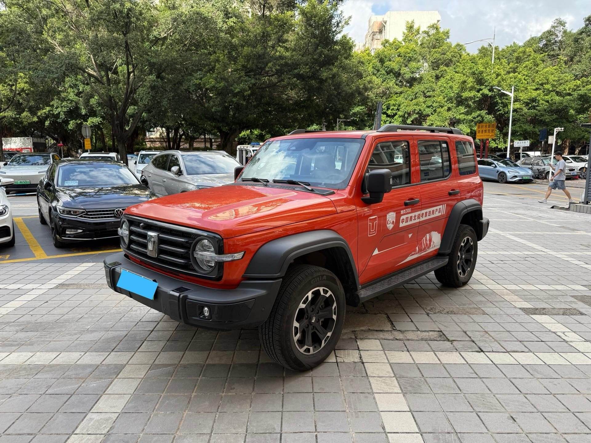2025 Tank 300 Hi4-T 2.0T Hi4-T 36.7kWh