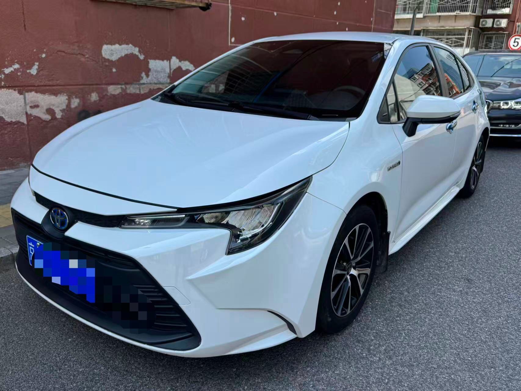 2023 Levin Hybrid 1.8 CVT Smart Hybrid Leading Edition