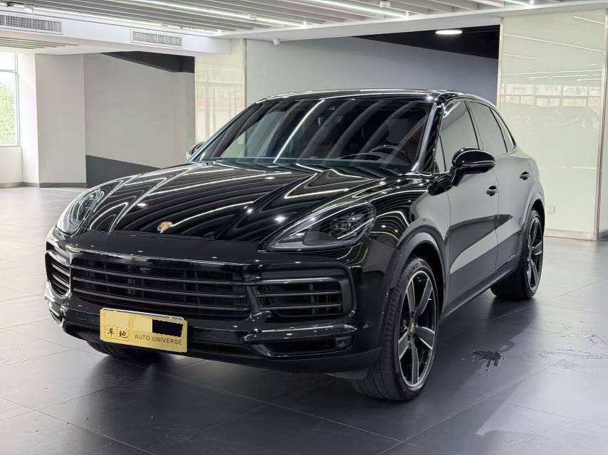 2023 Cayenne Plug-in Hybrid 2.0T Platinum