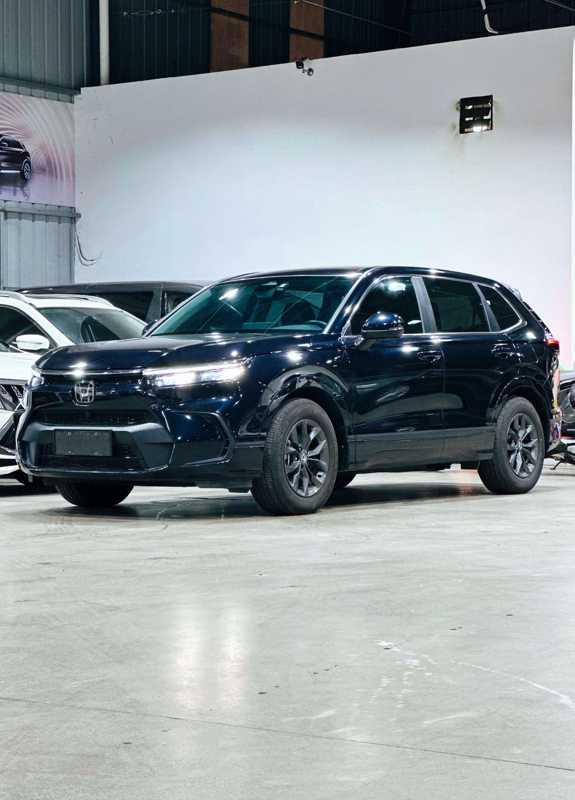 HR-V 1.5T CVT 240TURBO 2WD Luxury Edition PRO 7-Seater