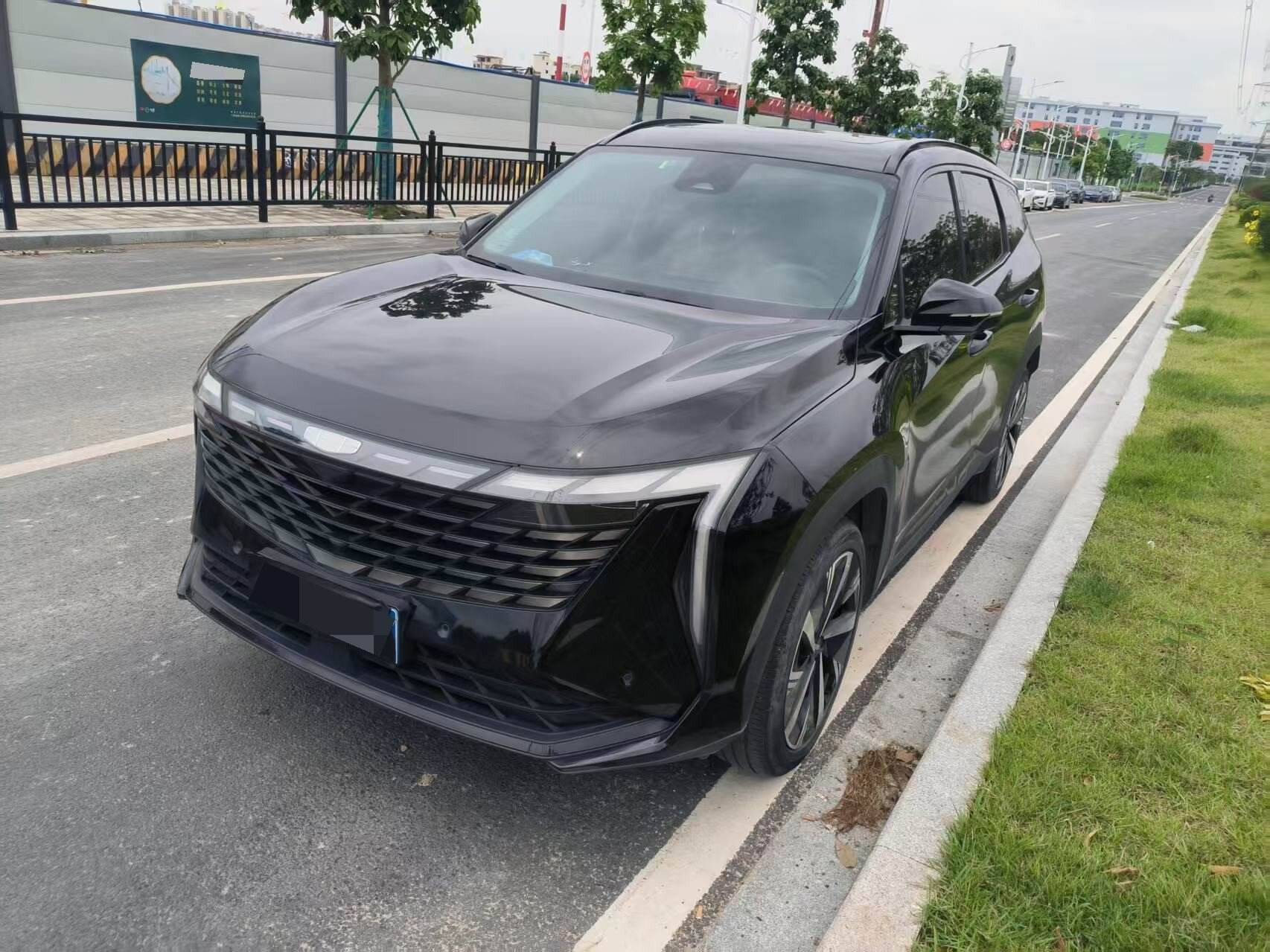 Bolero L 1.5TD Premium