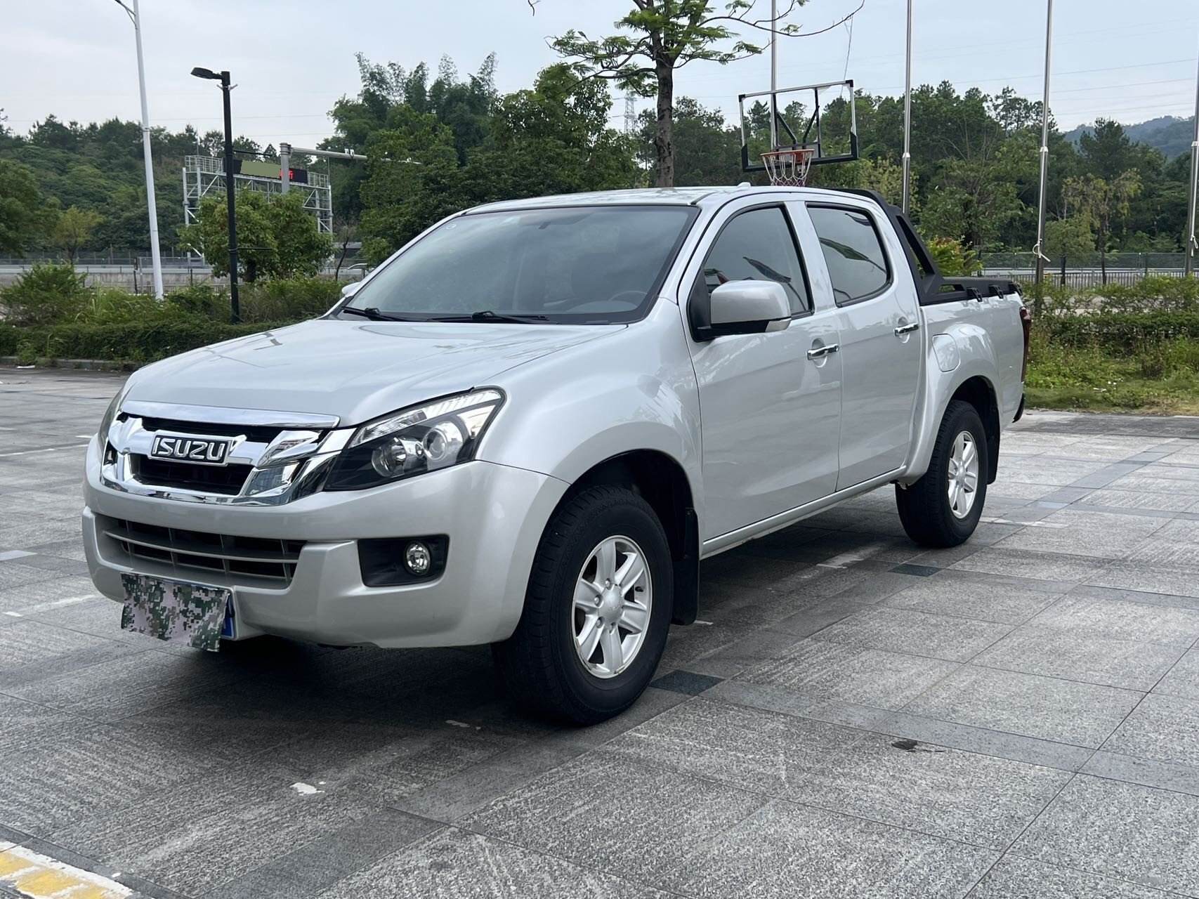 Ledot 2.5T 4WD领航 Edition加长 Edition