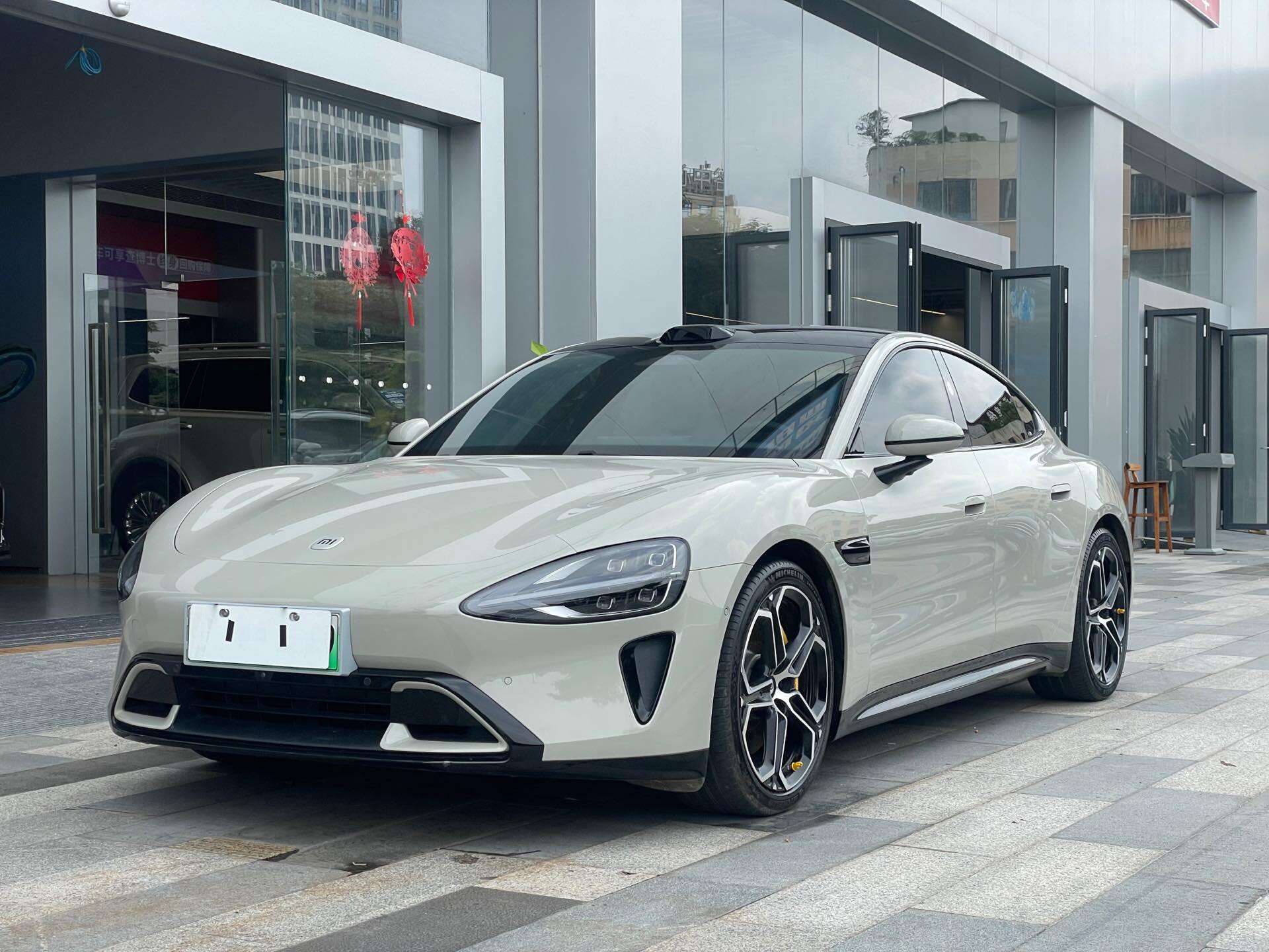 2024 SU7 800km All-Wheel Drive Ultra-Long Range Advanced Intelligent Driving Max Version