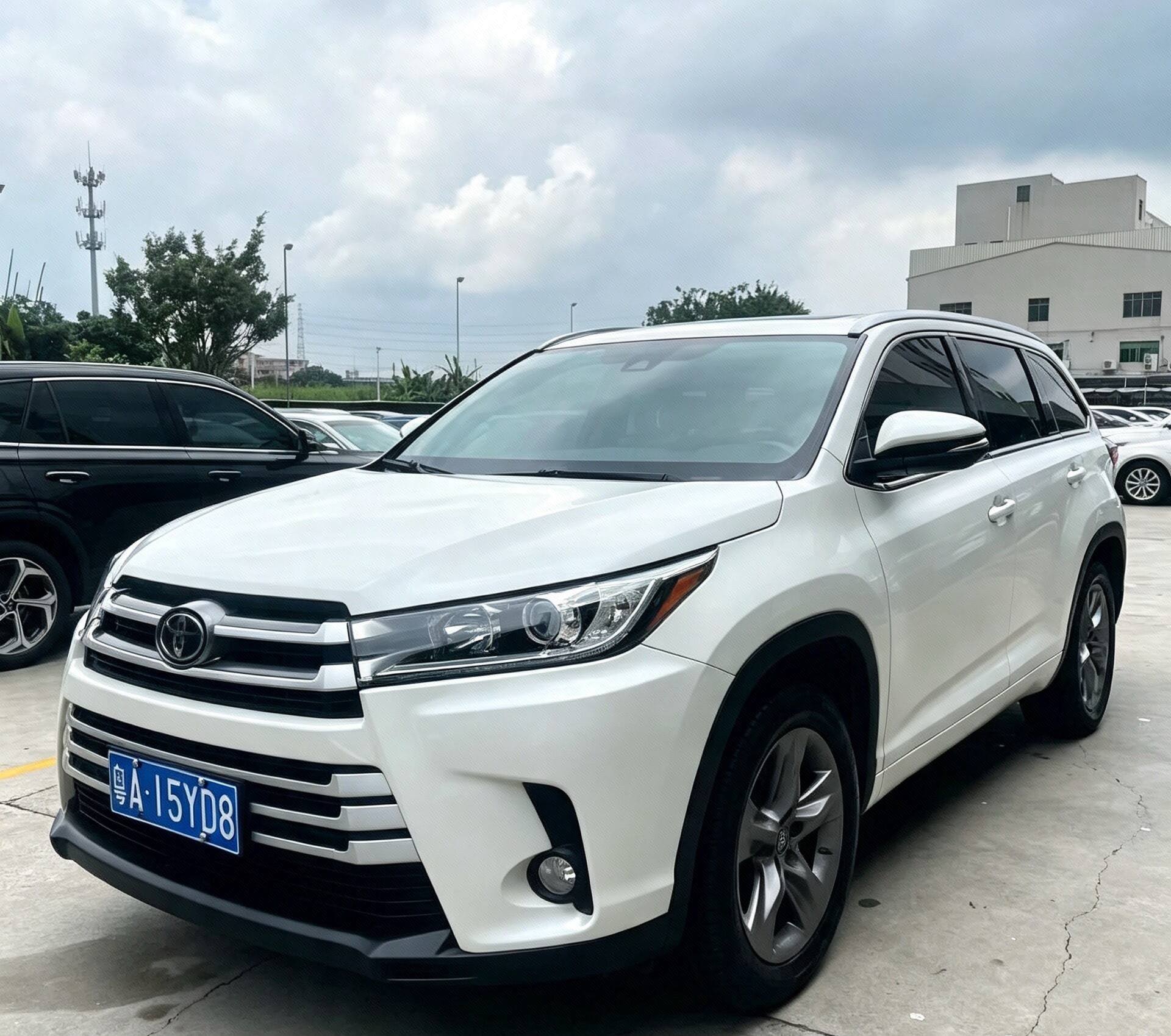 Highlander 2.0T 4WD Luxury Edition 7-Seater