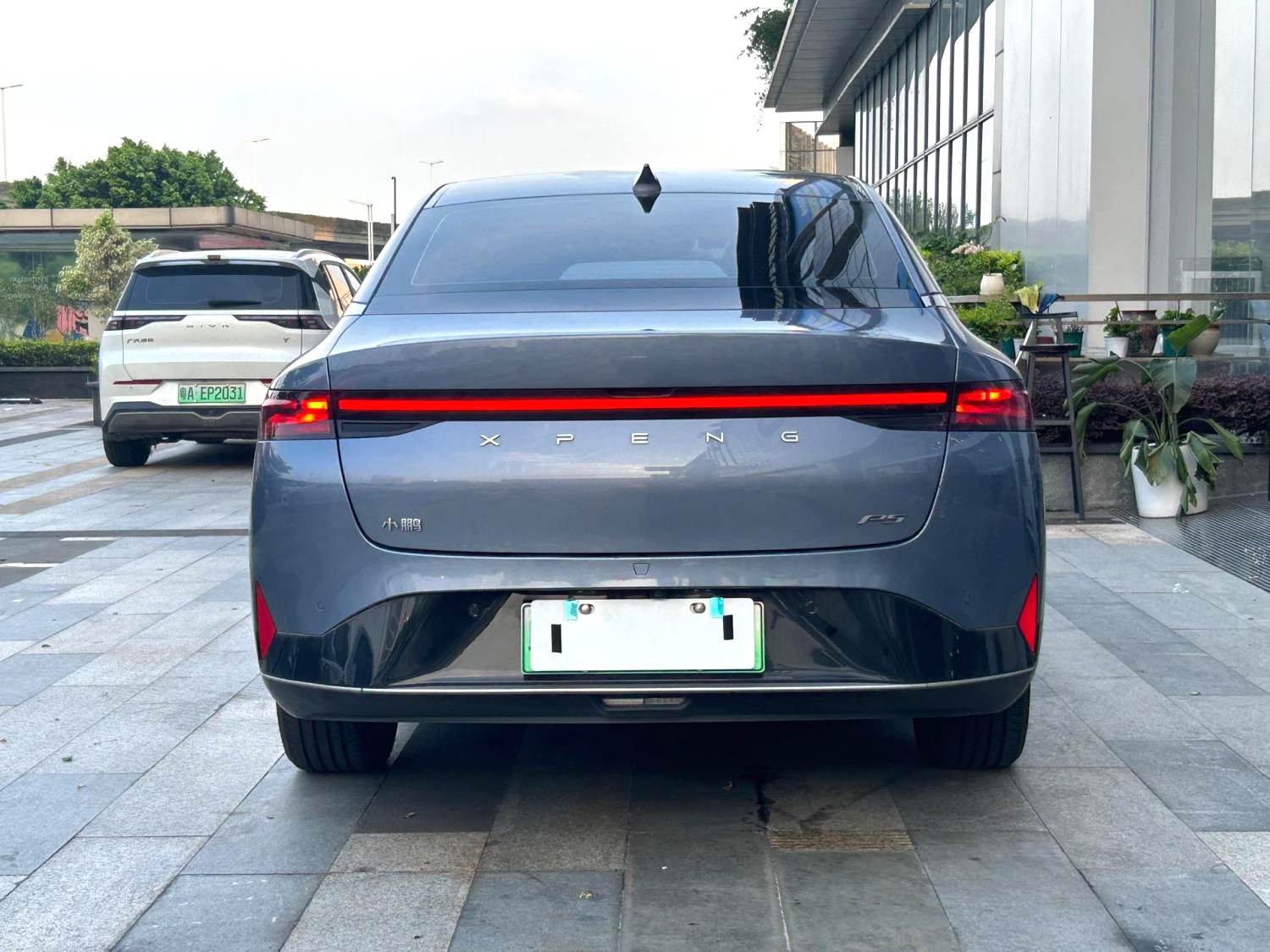 2022 P5 550E