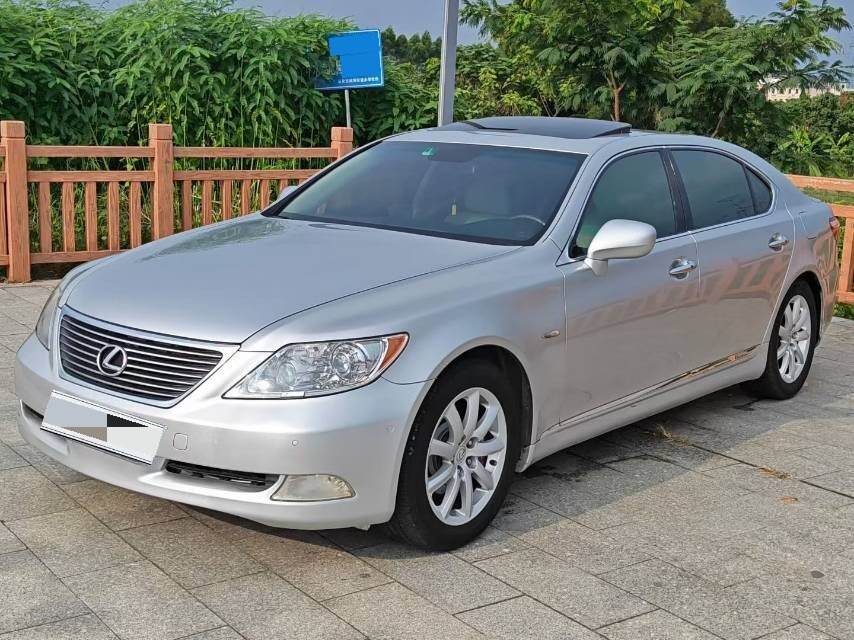 LS460L 4.6 Deluxe