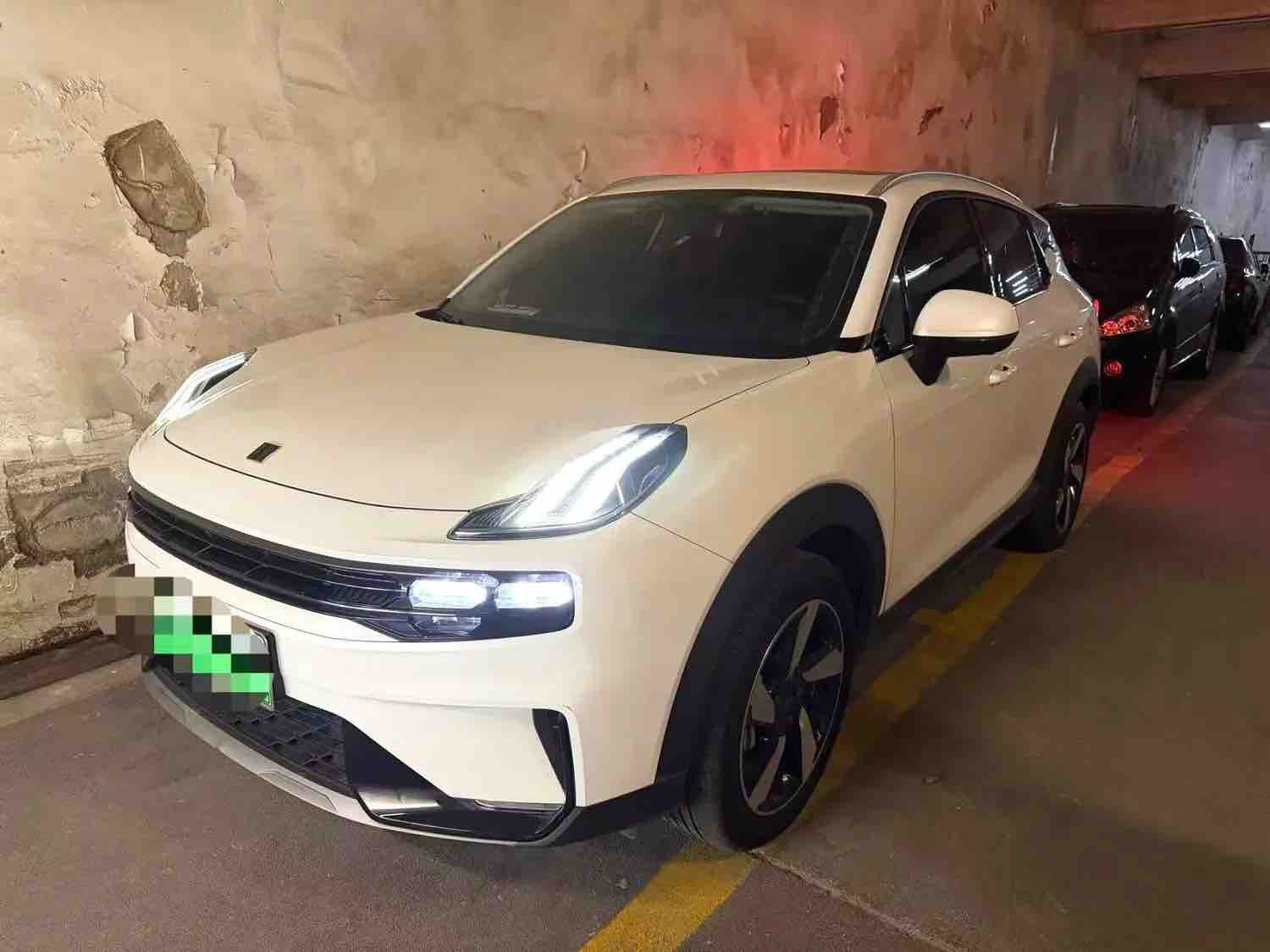 LYNK & CO 06 PHEV 1.5TD Plus