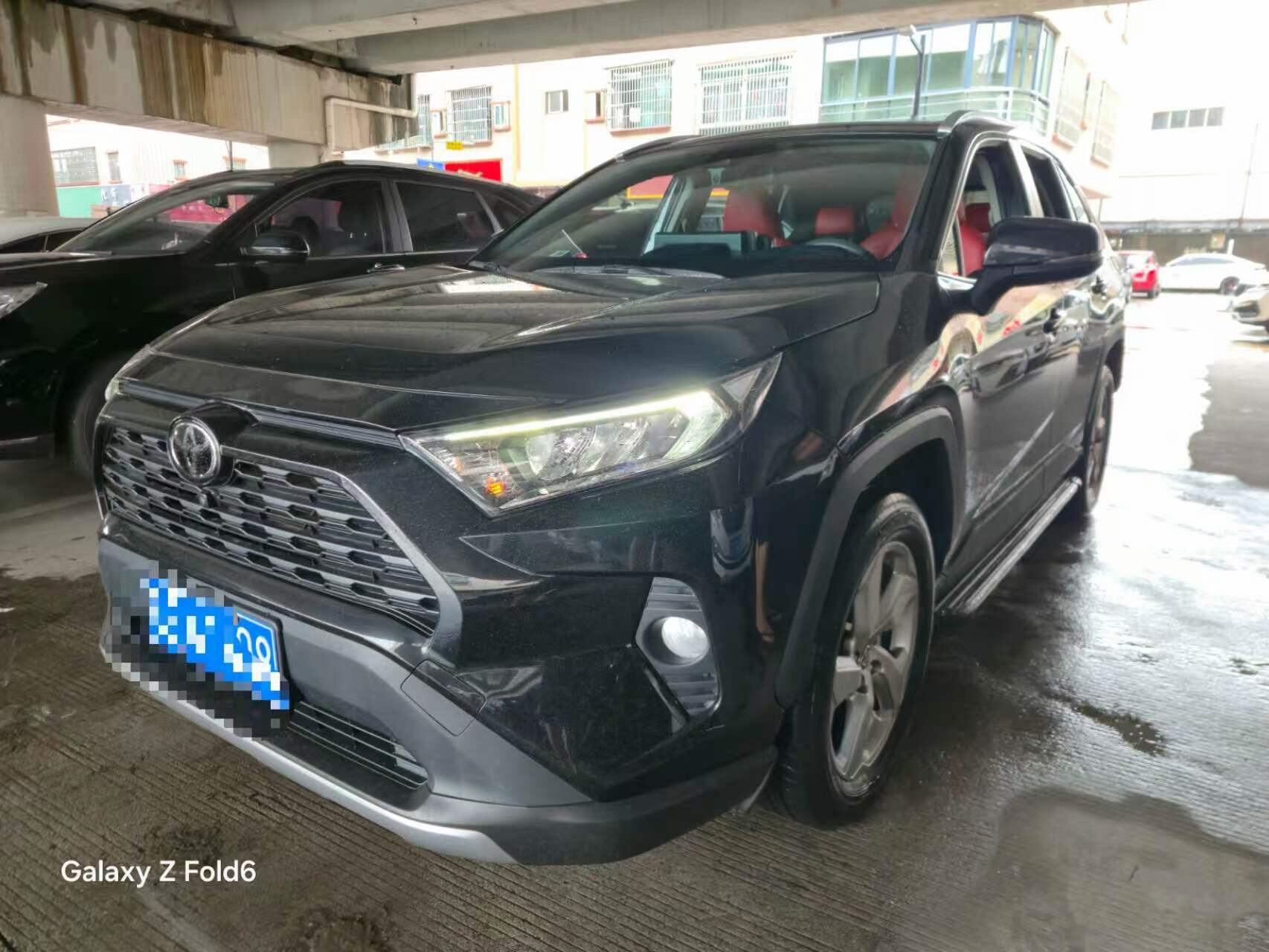 Rav4 Rongfang 2.0 CVT Two Wheel Fashion Edition