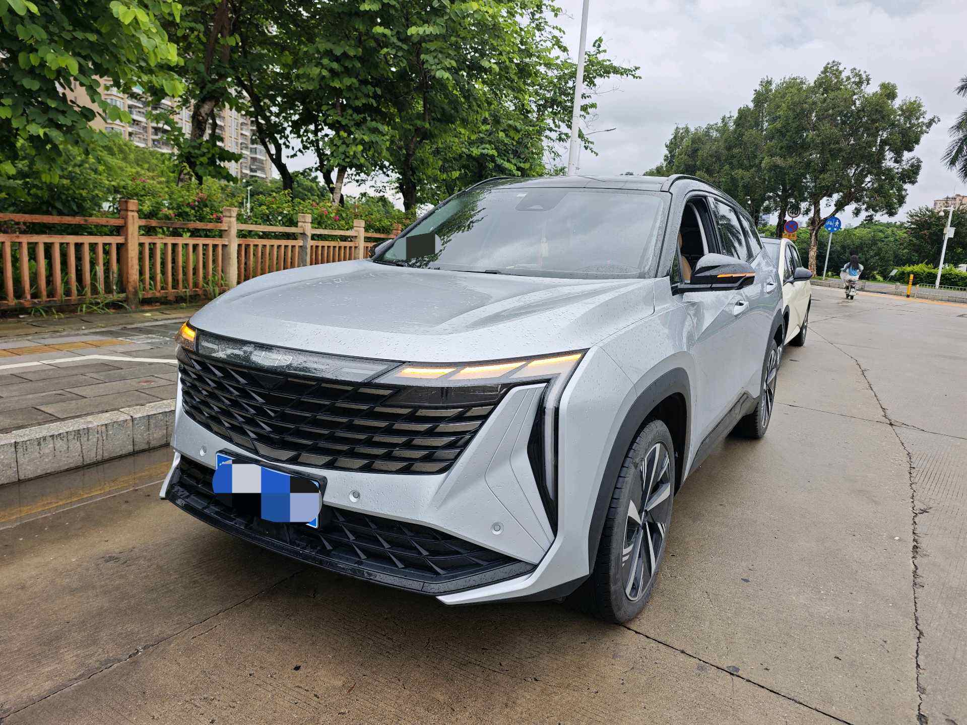 Bolero L 2.0TD Flagship