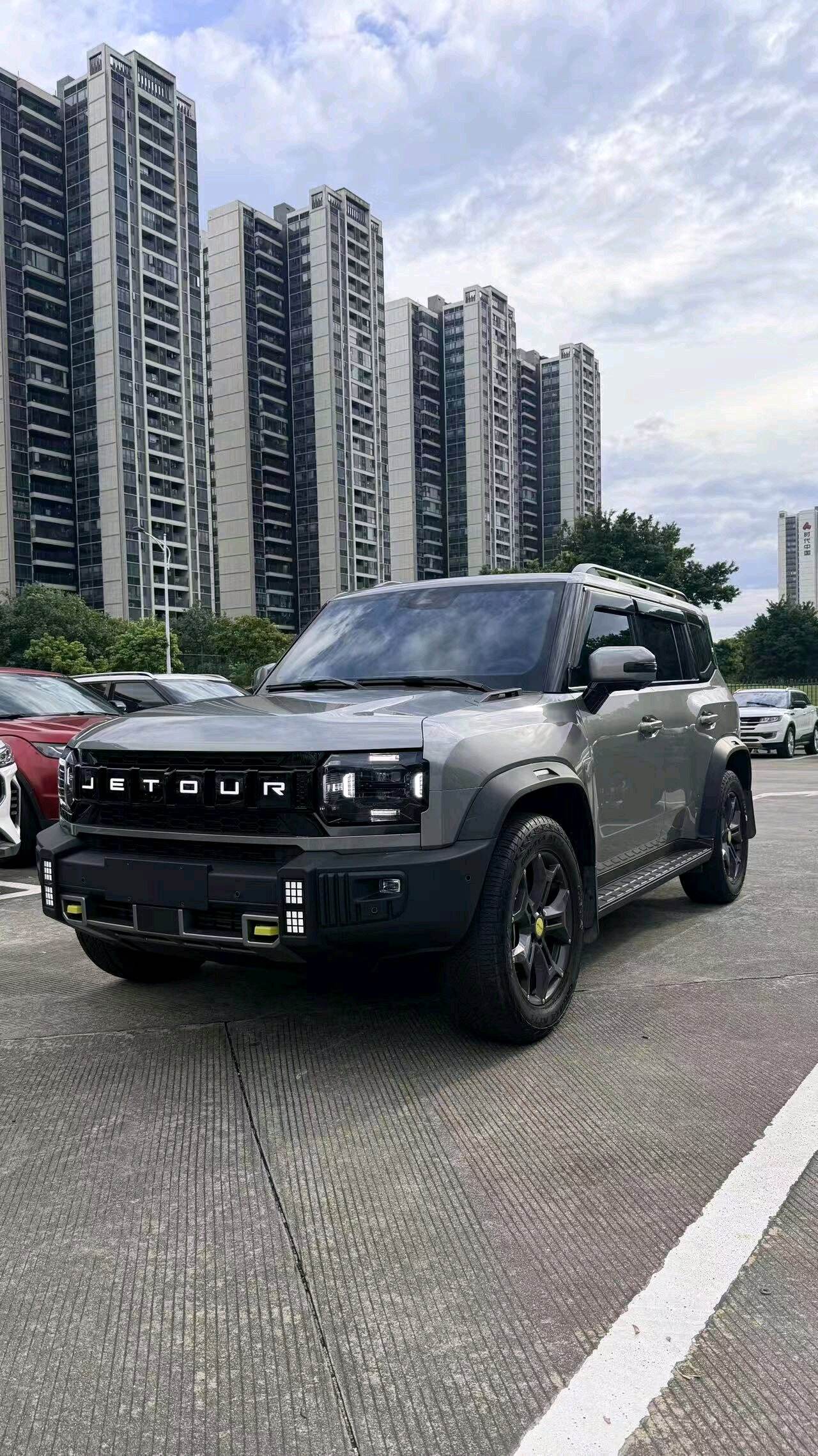 2023 Traveler 2.0T 4WD Traverse PRO+
