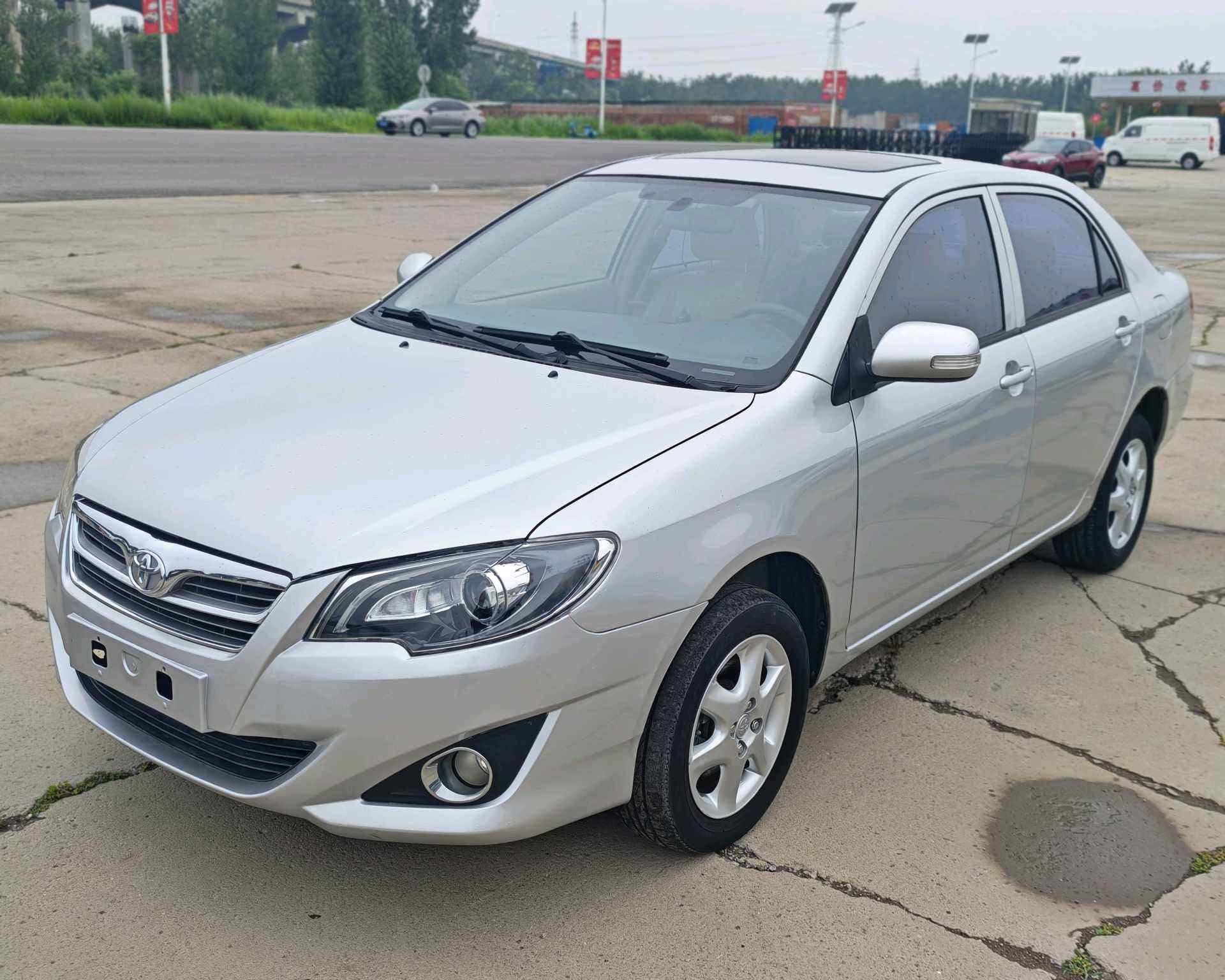 Corolla EX 1.6 Luxury