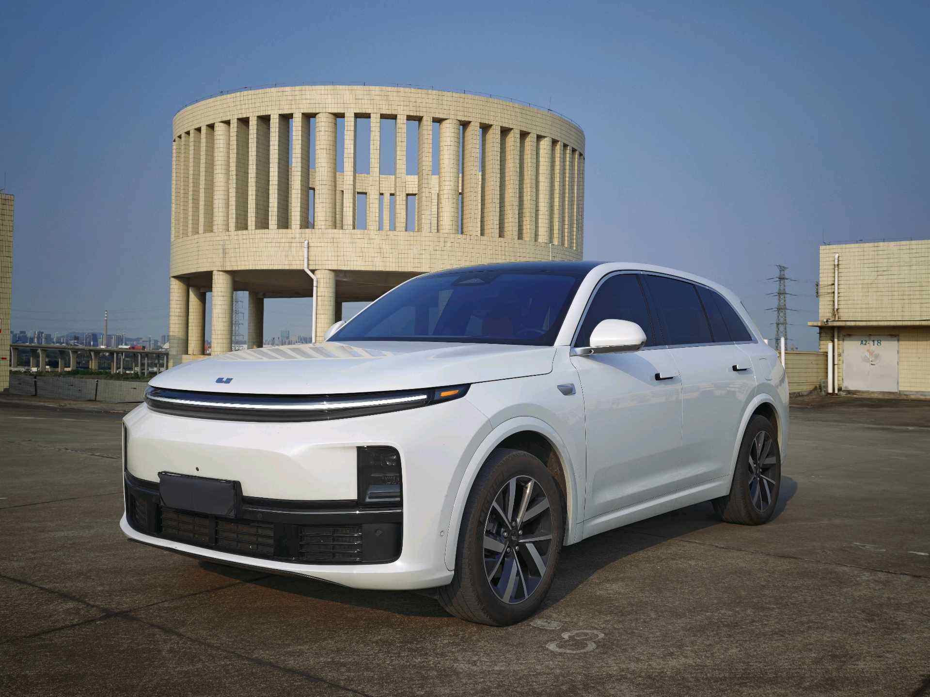 2023 L7 Air