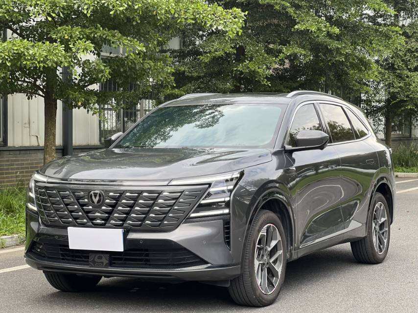 CS75 PLUS 1.5T Xin Lanjing Flagship