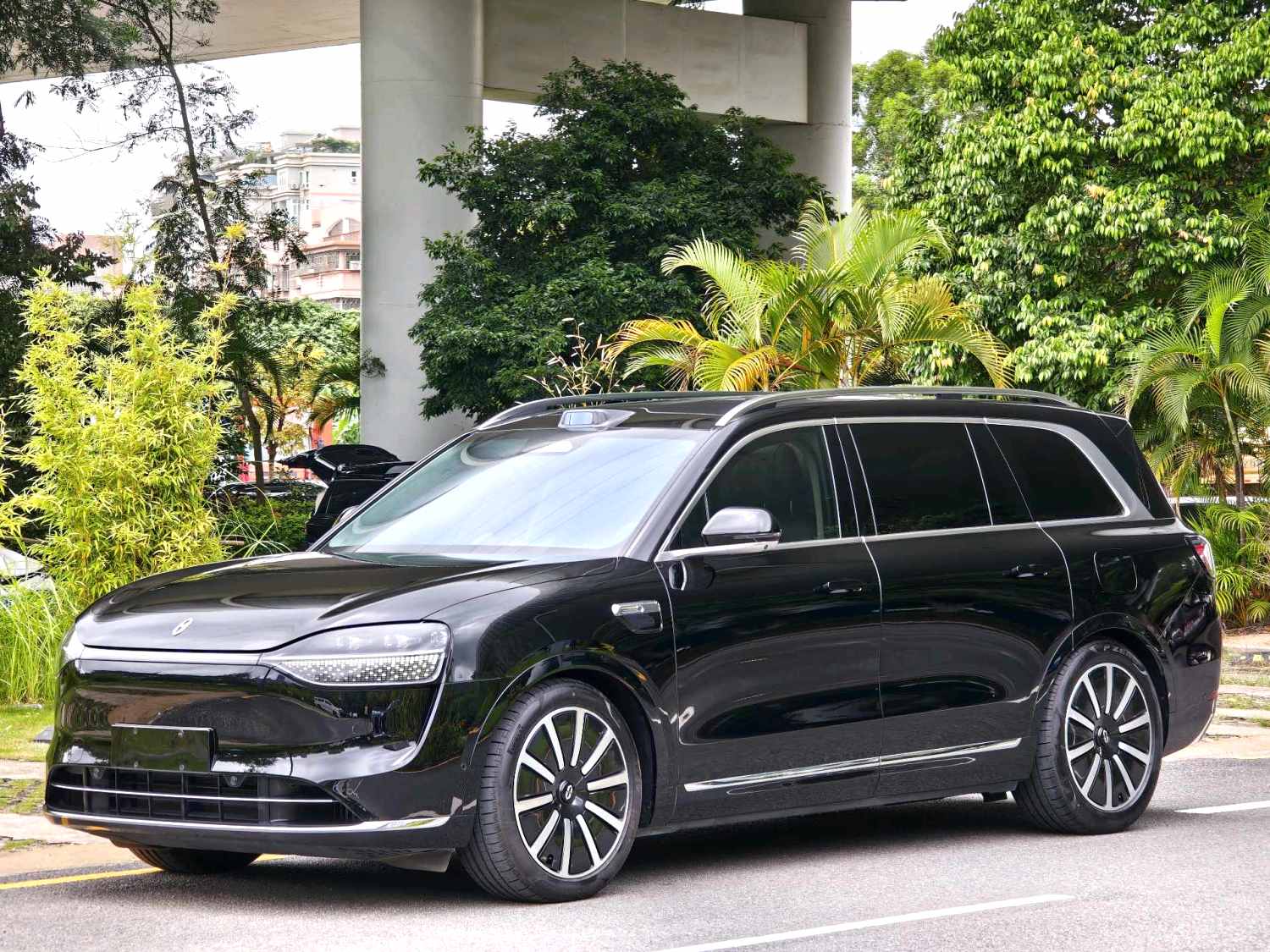 2025 Wenhui M9 Plug-in Max 52kWh 6-seater Edition