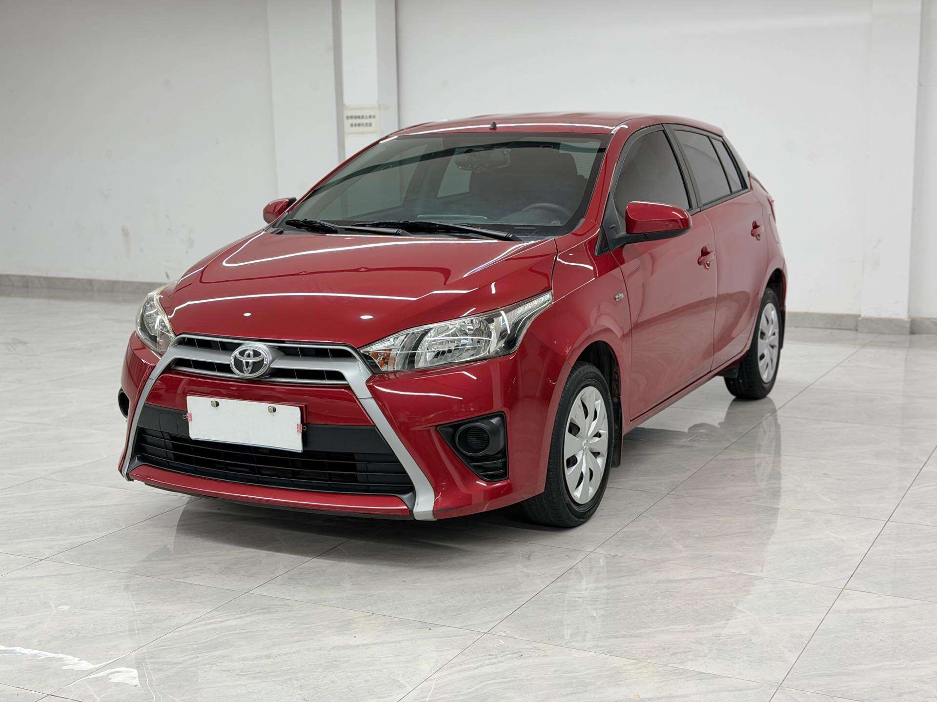 2015 Yaris L 1.5E Dynamic Edition