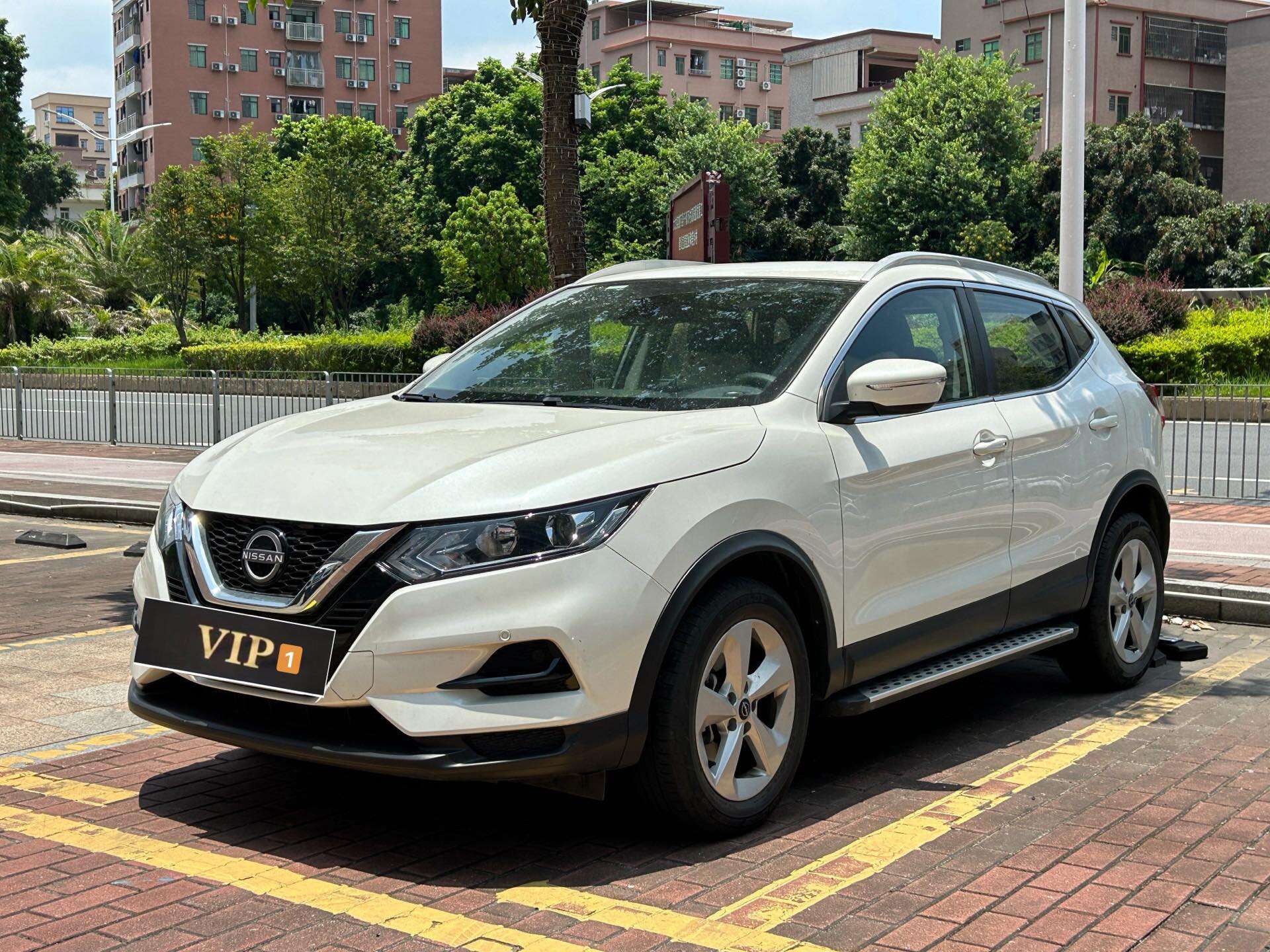 Qashqai 2.0 CVT XV Comfort Edition