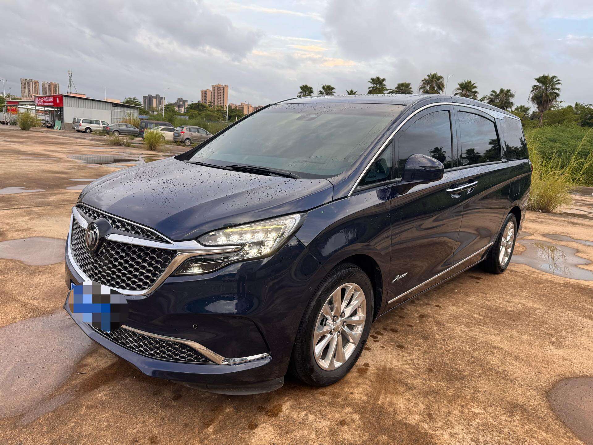 GL8 Avenir 2.0T Four-seat Respect Edition