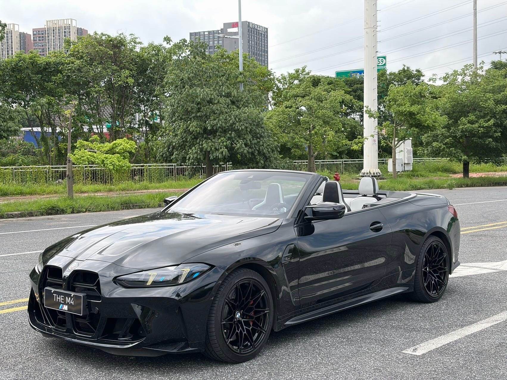 2023 M4 Cabriolet 3.0T M xDrive雷霆版