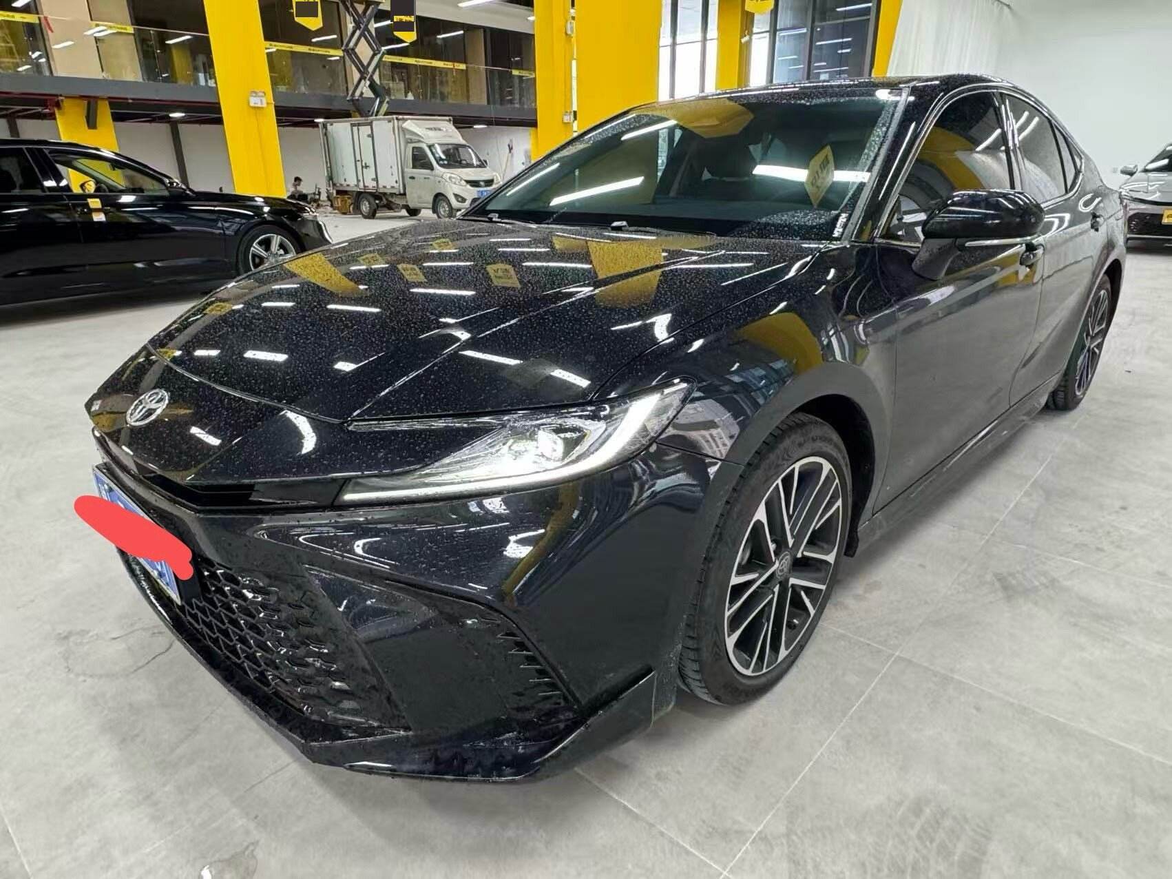 2026 Camry Dual Engine 2.0 HSE Continuously Variable Transmission Sport Lite Version