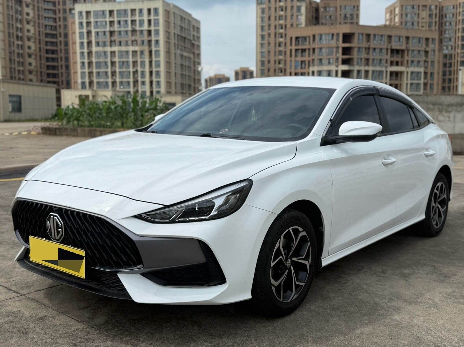 2023 MG5 1.5 180DVVT Spring Fashion Edition