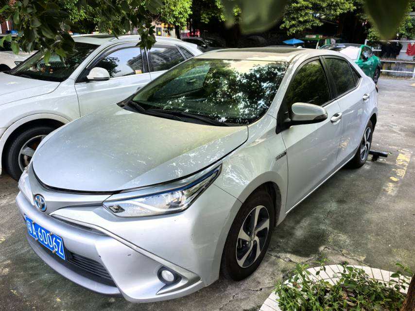 2017 Levin Hybrid 1.8H CVT GS Elite Sunroof Edition (Facelift)