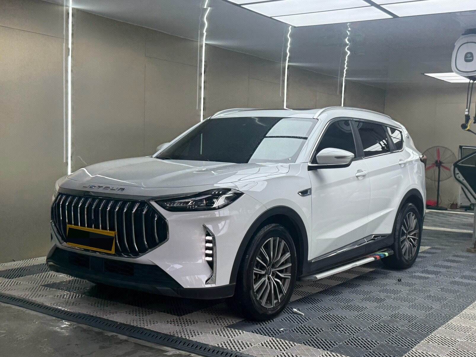 X70 PLUS 1.5T 冠军 Edition PRO 5-Seater