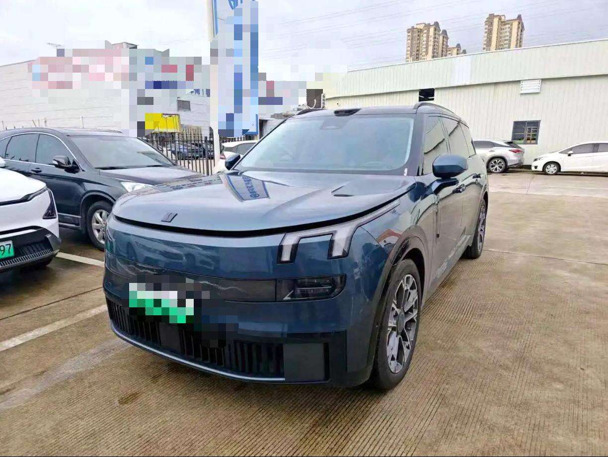 2025 Lynk & Co 900 2.0T Ultra