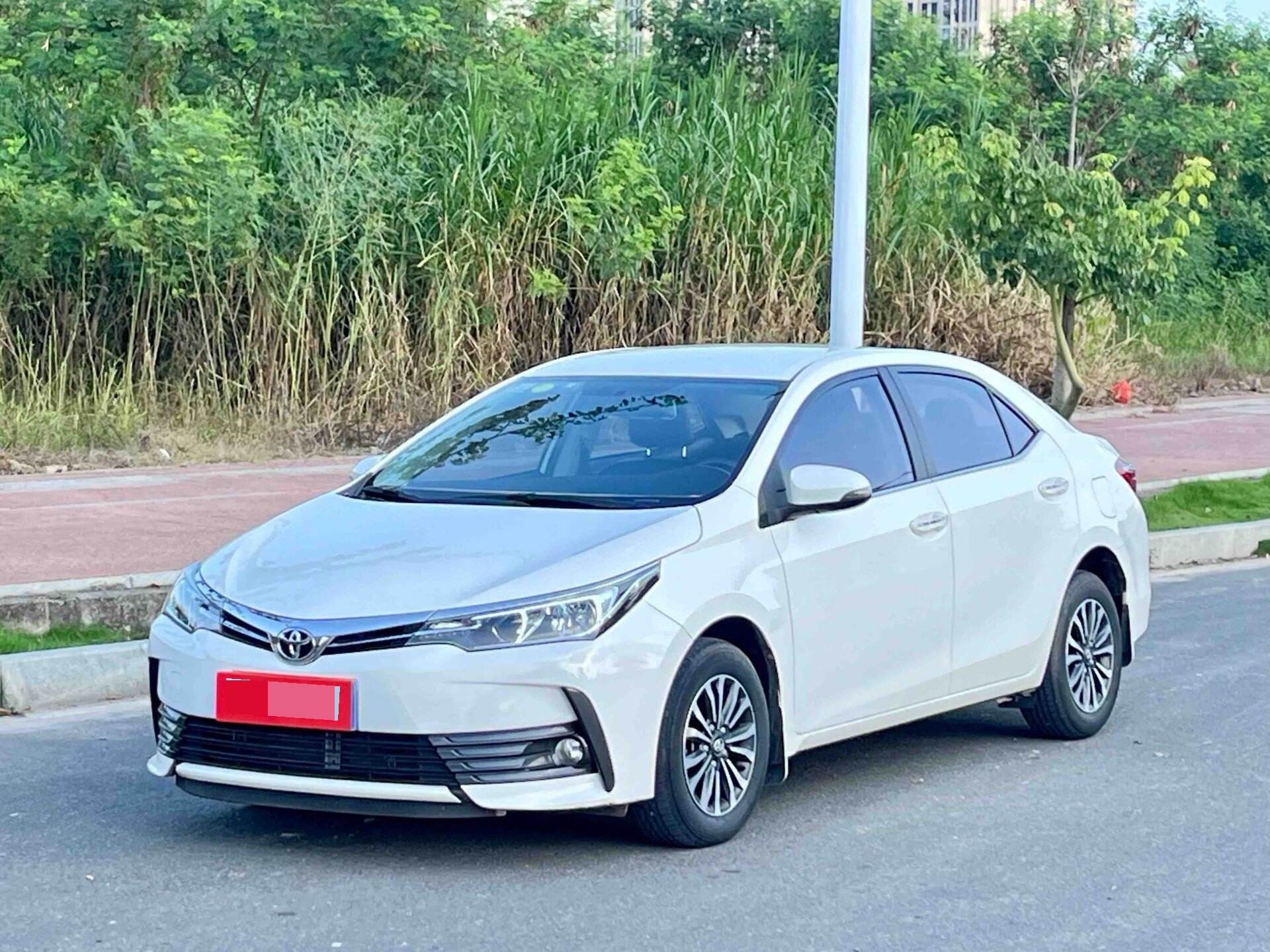 2017 Toyota Corolla 1.2T GL-i (Facelift)