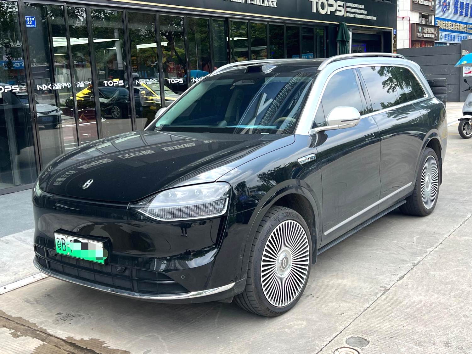 2024 Wenhui M9 Plug-in Ultra Edition 52kWh 5-seat