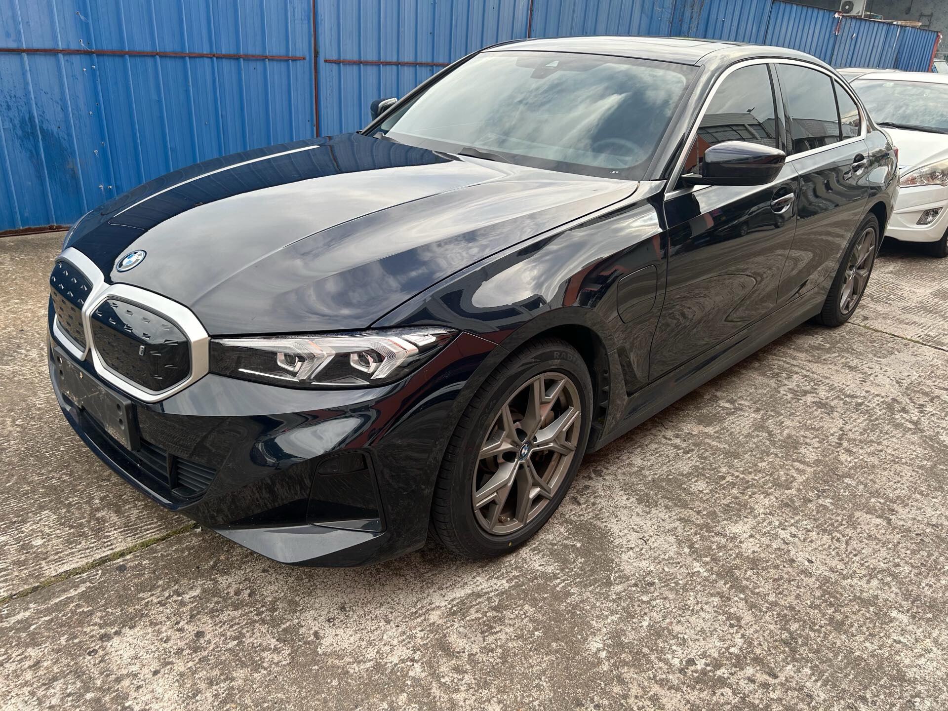i3 eDrive 35 L