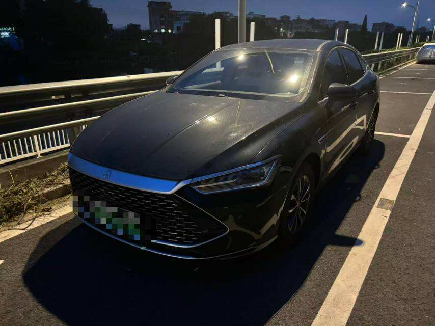 2023 Qin PLUS DM-i 1.5 CVT Champion Edition Leading Type 55KM