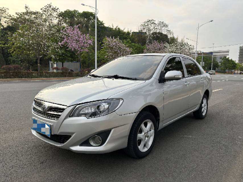 Corolla EX 1.6 Luxury