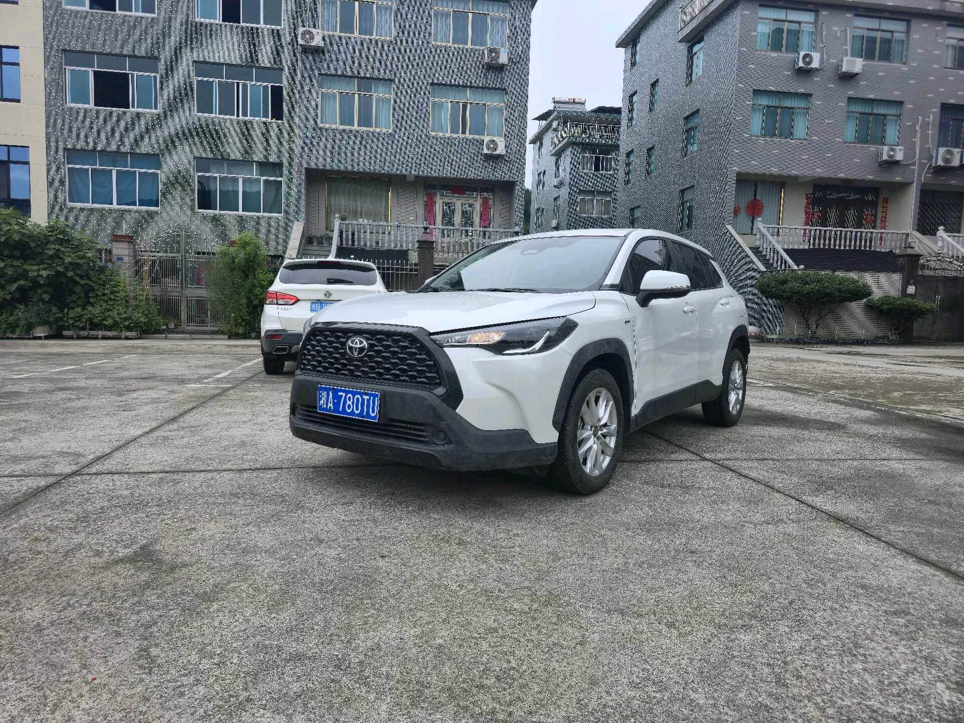 Corolla Cross Hybrid 2.0 CVT Intelligent Electric Mix Pioneer Edition