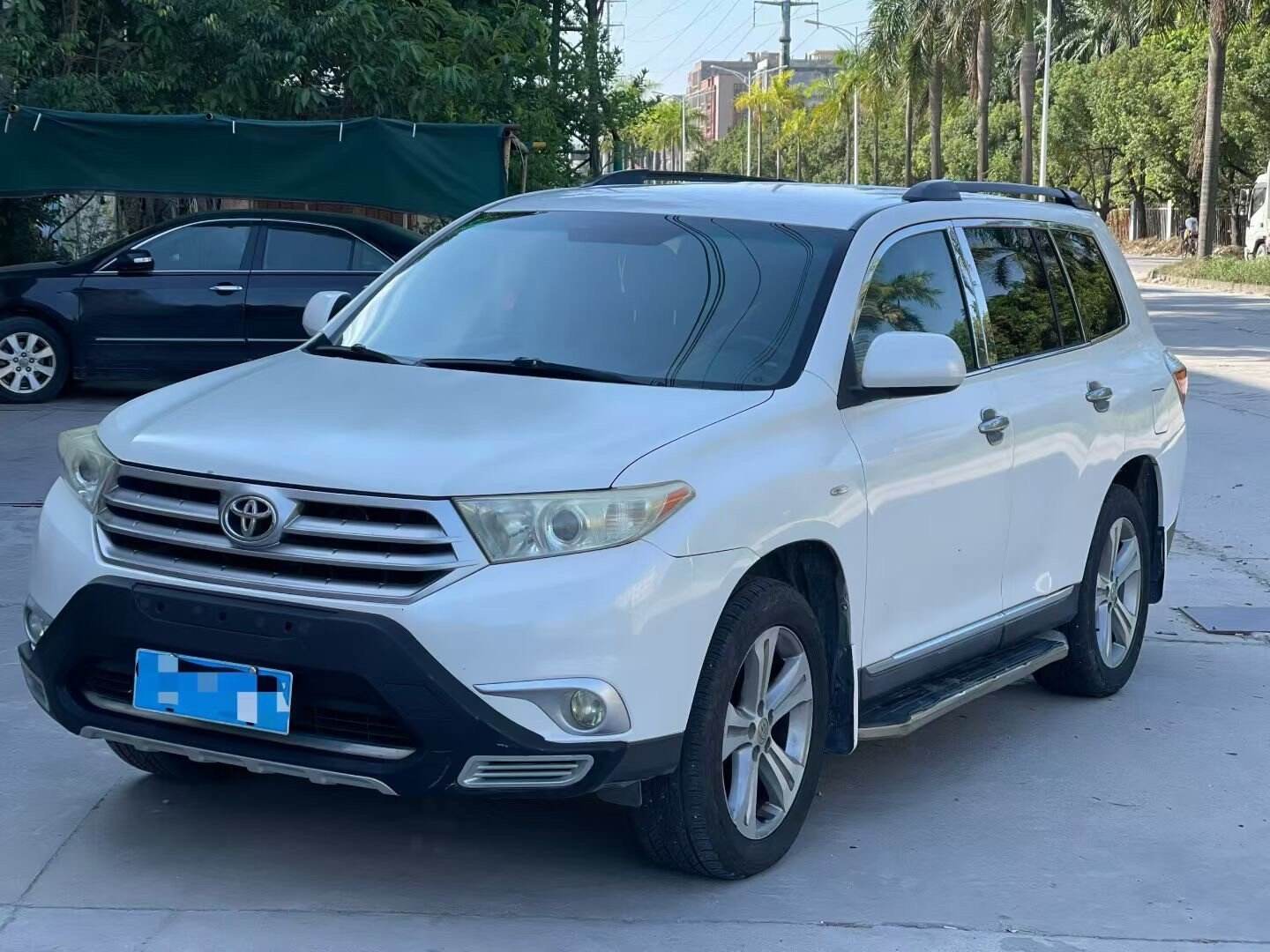 Highlander 2.7 2WD 5-Seater 运动 Edition