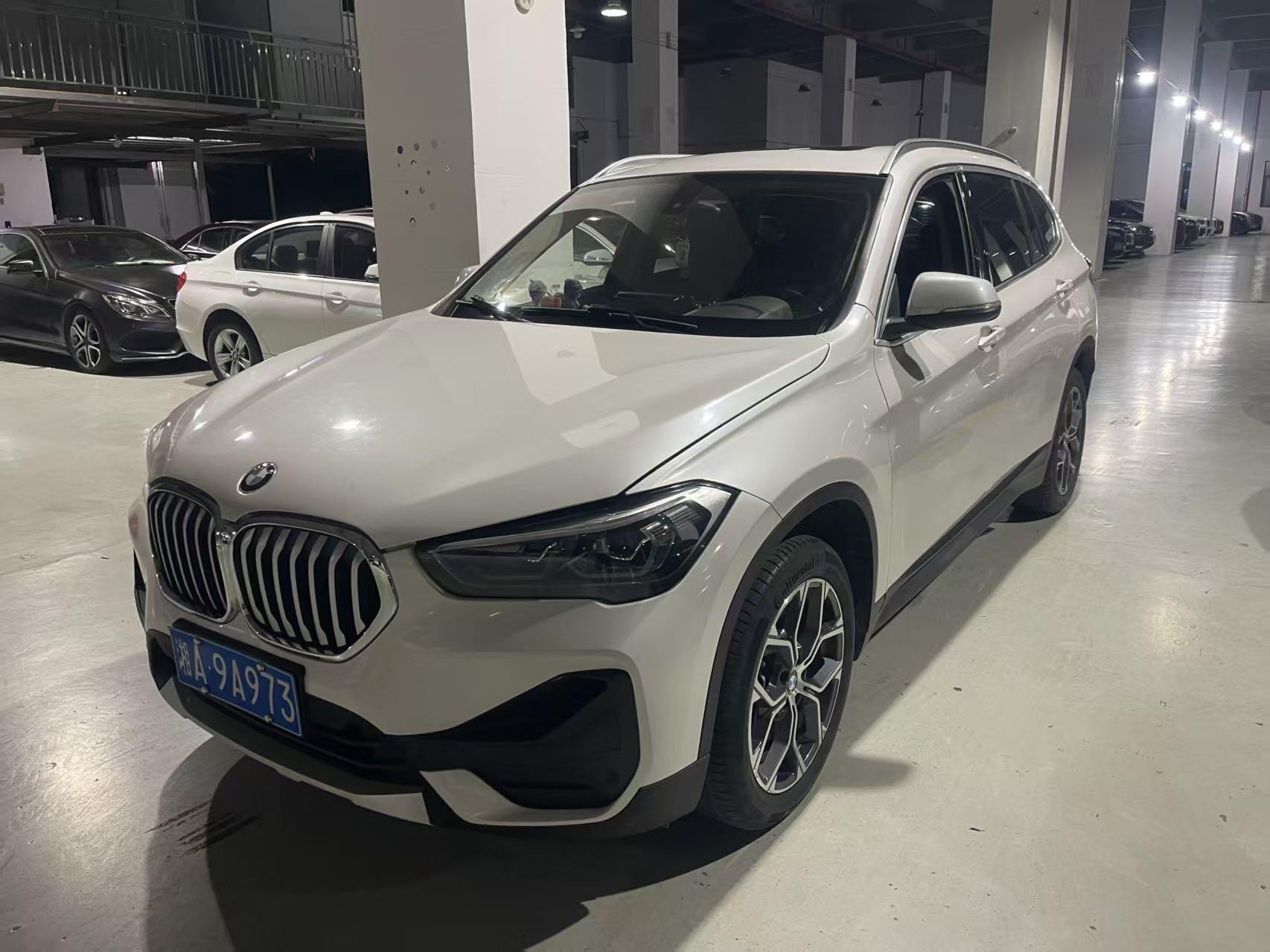 X1 sDrive25Li 2.0T Leading