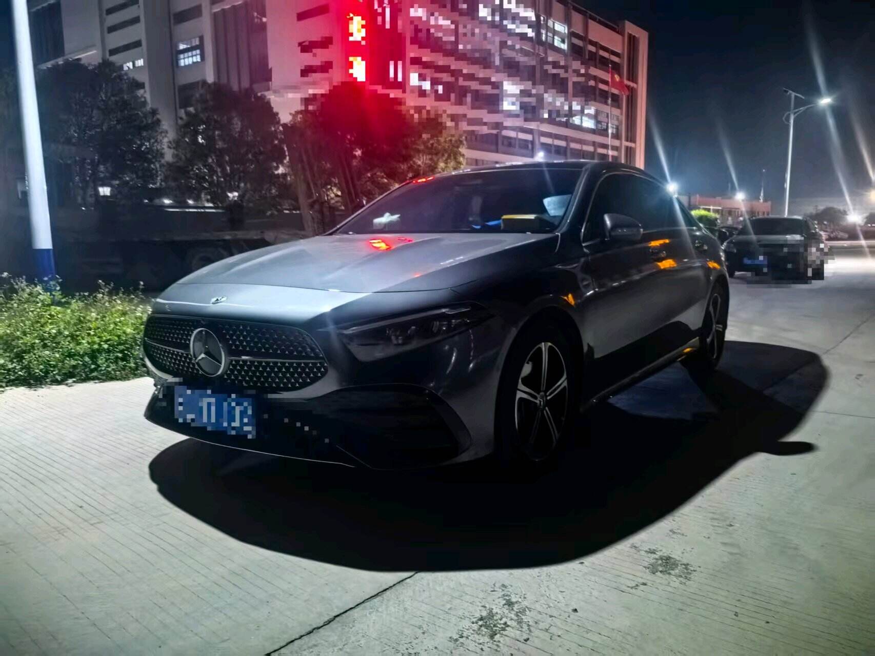A 200 L 1.3T Luxury