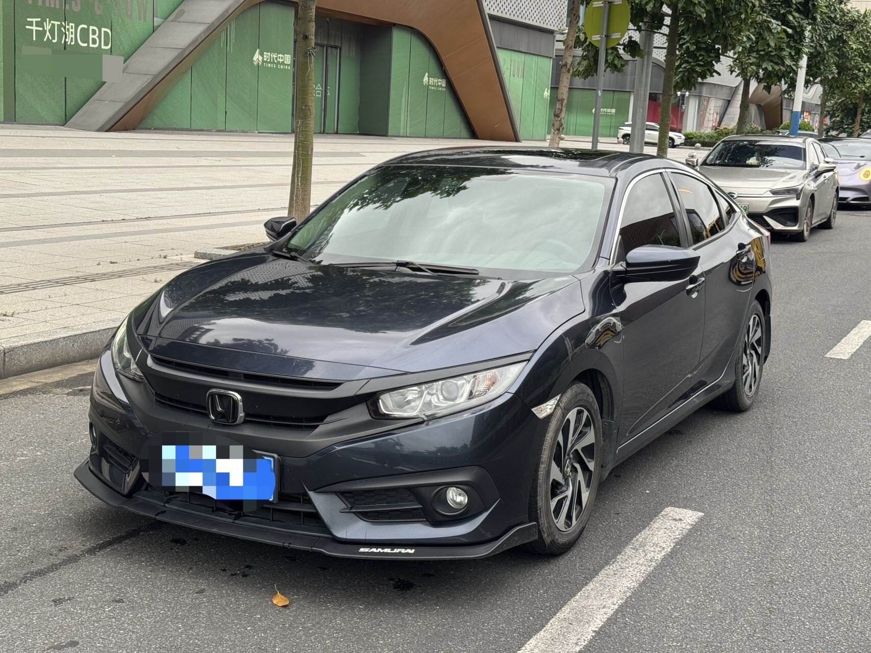 Civic 1.5T CVT 220TURBO Luxury Edition